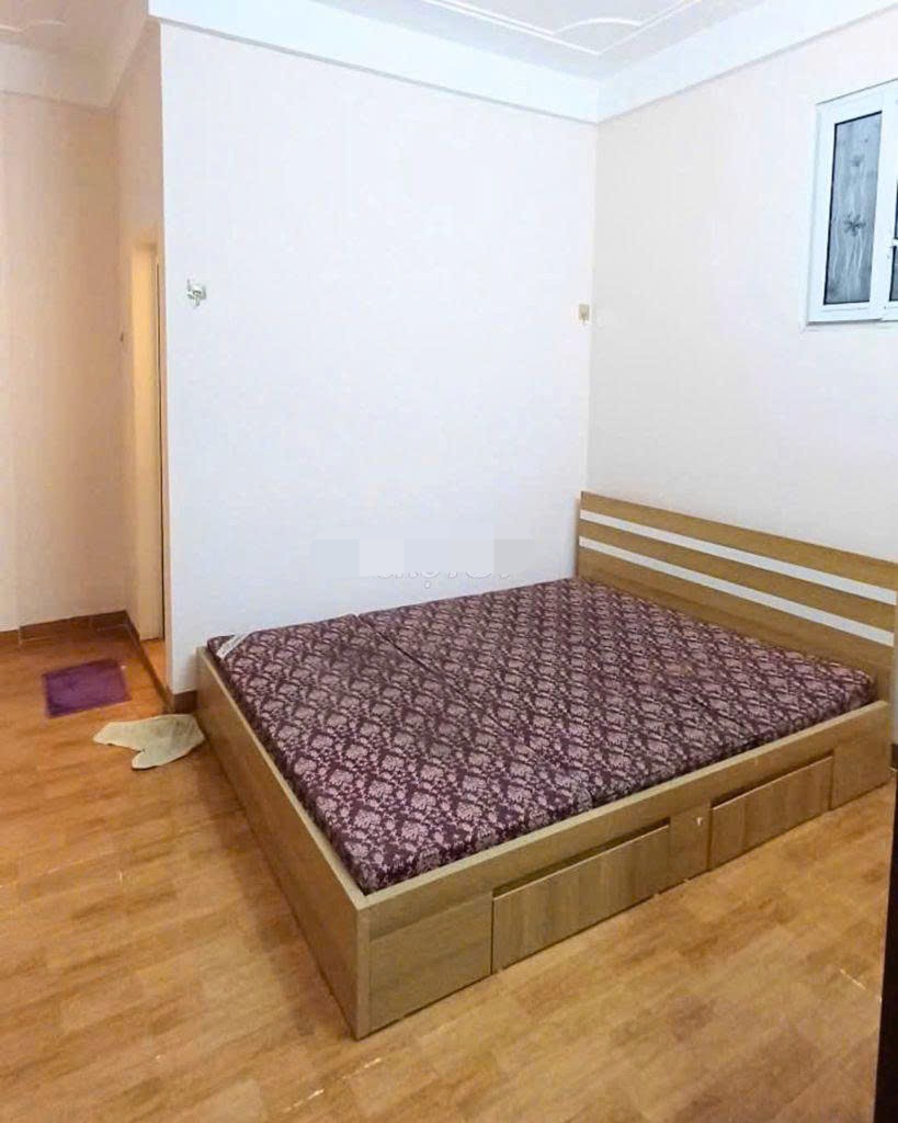 Cho thuê nhà riêng ngõ 218 Tây Sơn, Đống Đa DTSD 38M x 4T giá 13 triệu SẠCH ĐẸP 5