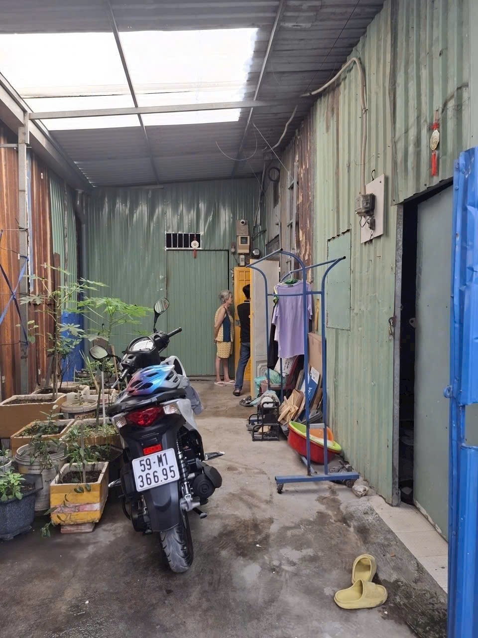 NHÀ VI BẰNG 80M2 CÓ 4 PHÒNG TRỌ - CẠNH BỆNH ĐA KHOA THỦ ĐỨC - TRƯỜNG THPT LINH TRUNG 4