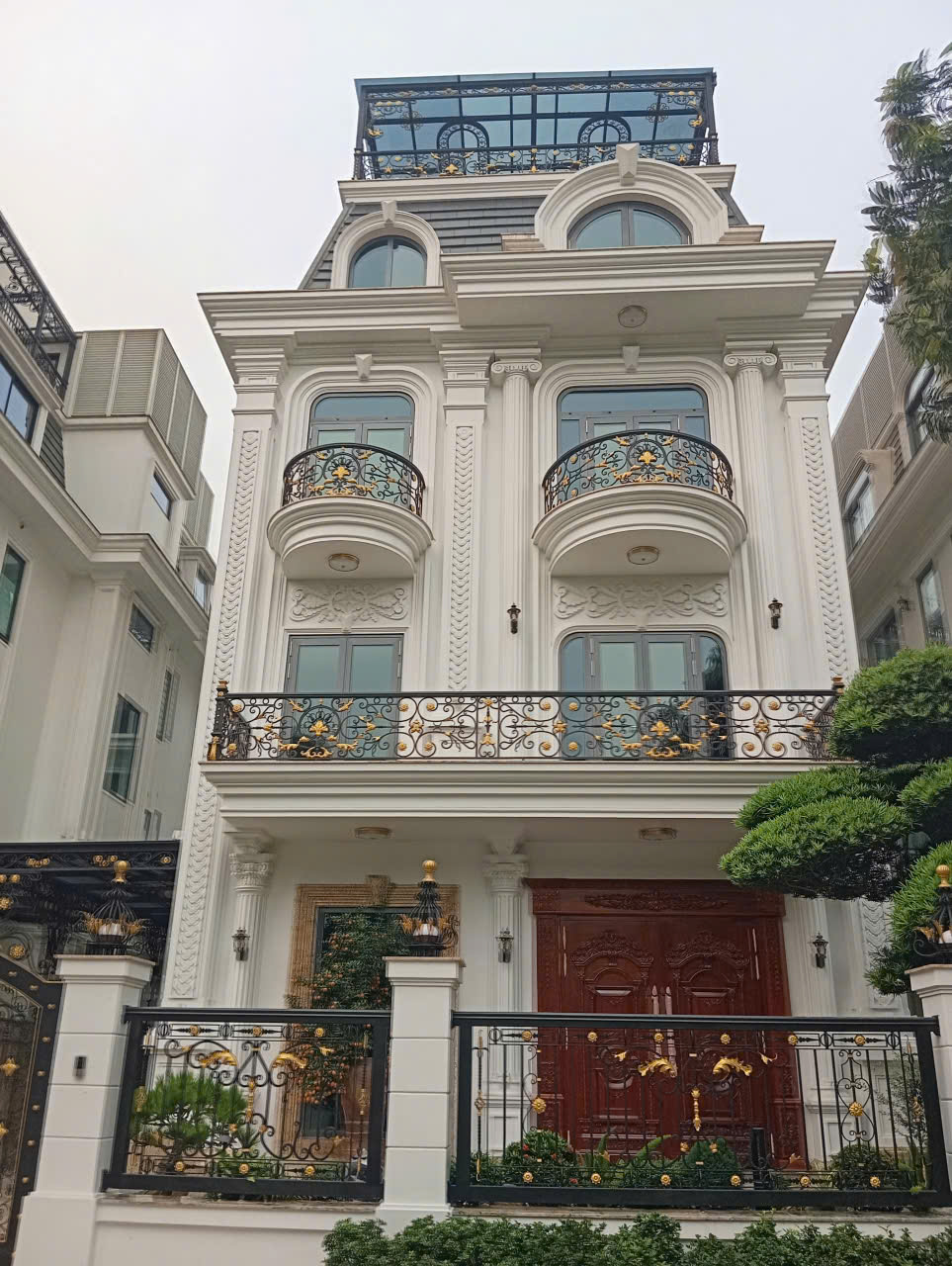 MB Bank phát mại biệt thự Làng việt kiều Châu Âu gần phố Nguyễn Văn Lộc 220m2 chỉ 4x tỷ.0989626116