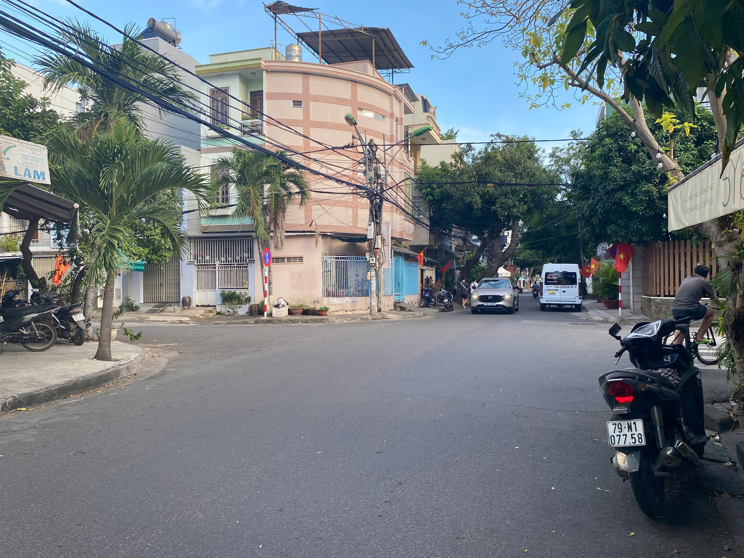 Bán Nhà Mặt Tiền Âu Cơ – 2 Tầng – Kinh Doanh Tốt 4