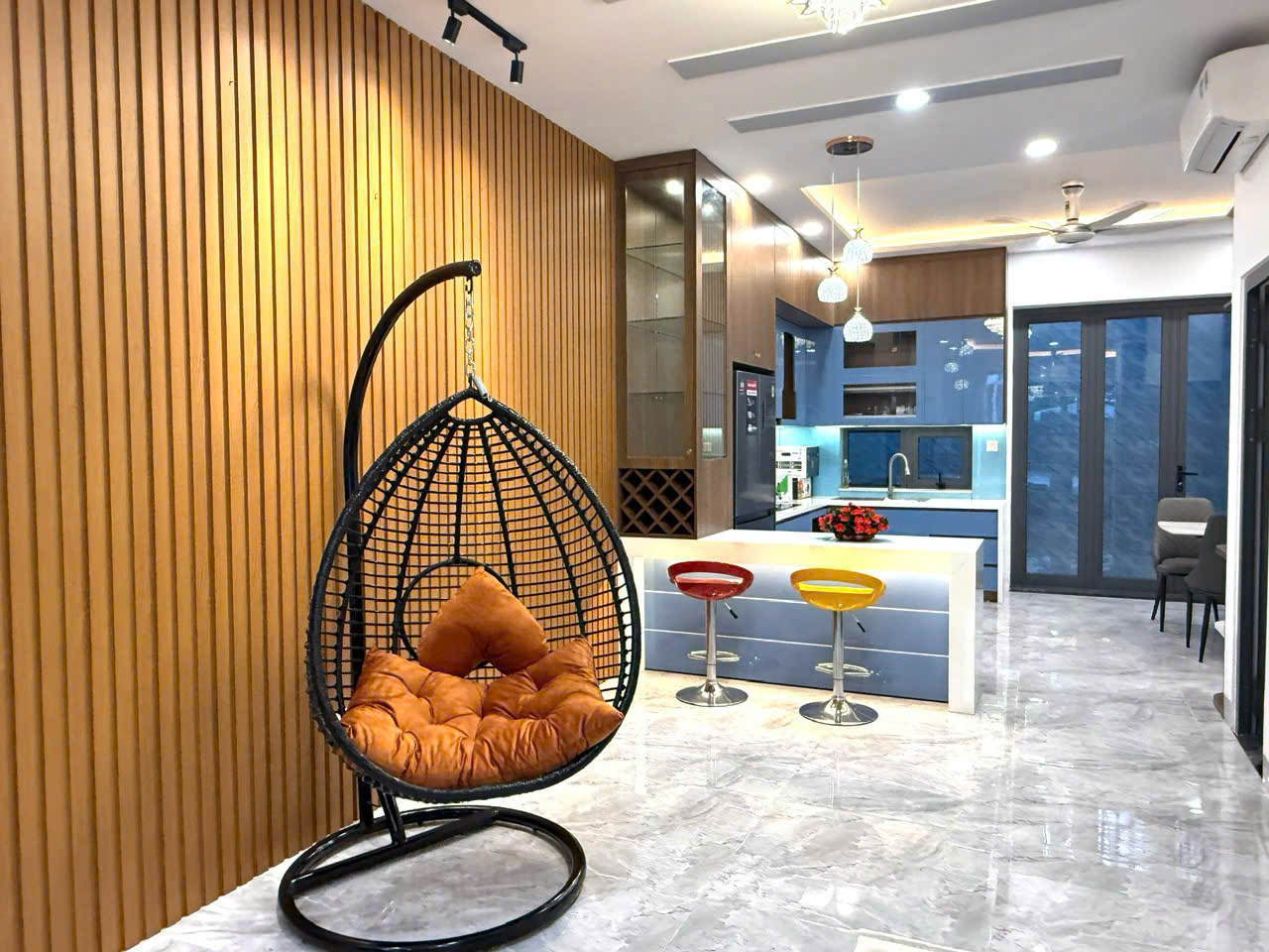 Nhà Đẹp Hiện Đại Trong Khu Đô Thị An Ninh Nhất Tại Nha Trang Sẵn Hợp Đồng Thue 32tr/tháng 5