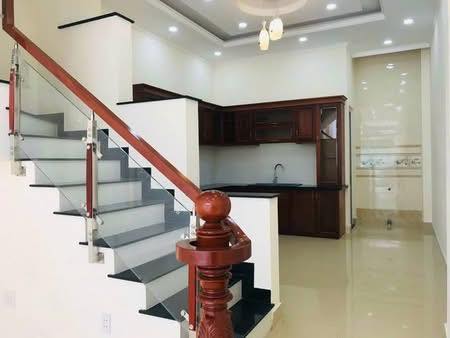 CHO THUÊ NHÀ KDC LỘC VỪNG - 535 QUỐC LỘ 13, 3 LẦU, 4PN, 18TR.LIỀN KỀ VẠN PHÚC CITY