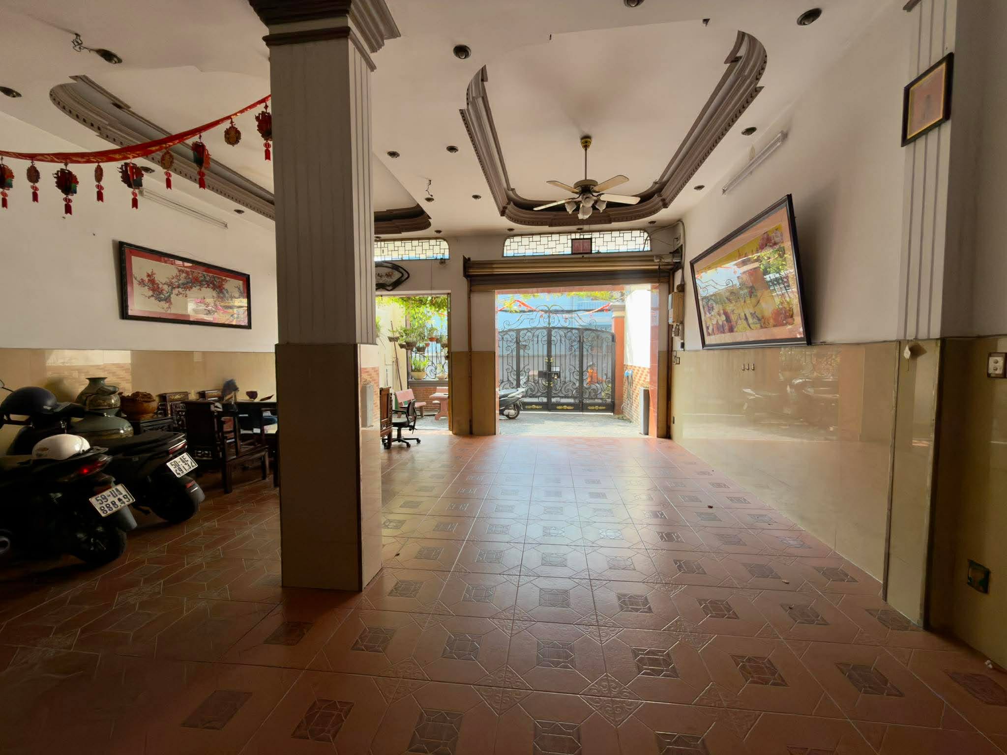 SIÊU PHẨM CHDV 183m2 (7×27) CẠNH SÂN BAY - 5 TẦNG 18 PHÒNG - 100TR/THÁNG 4