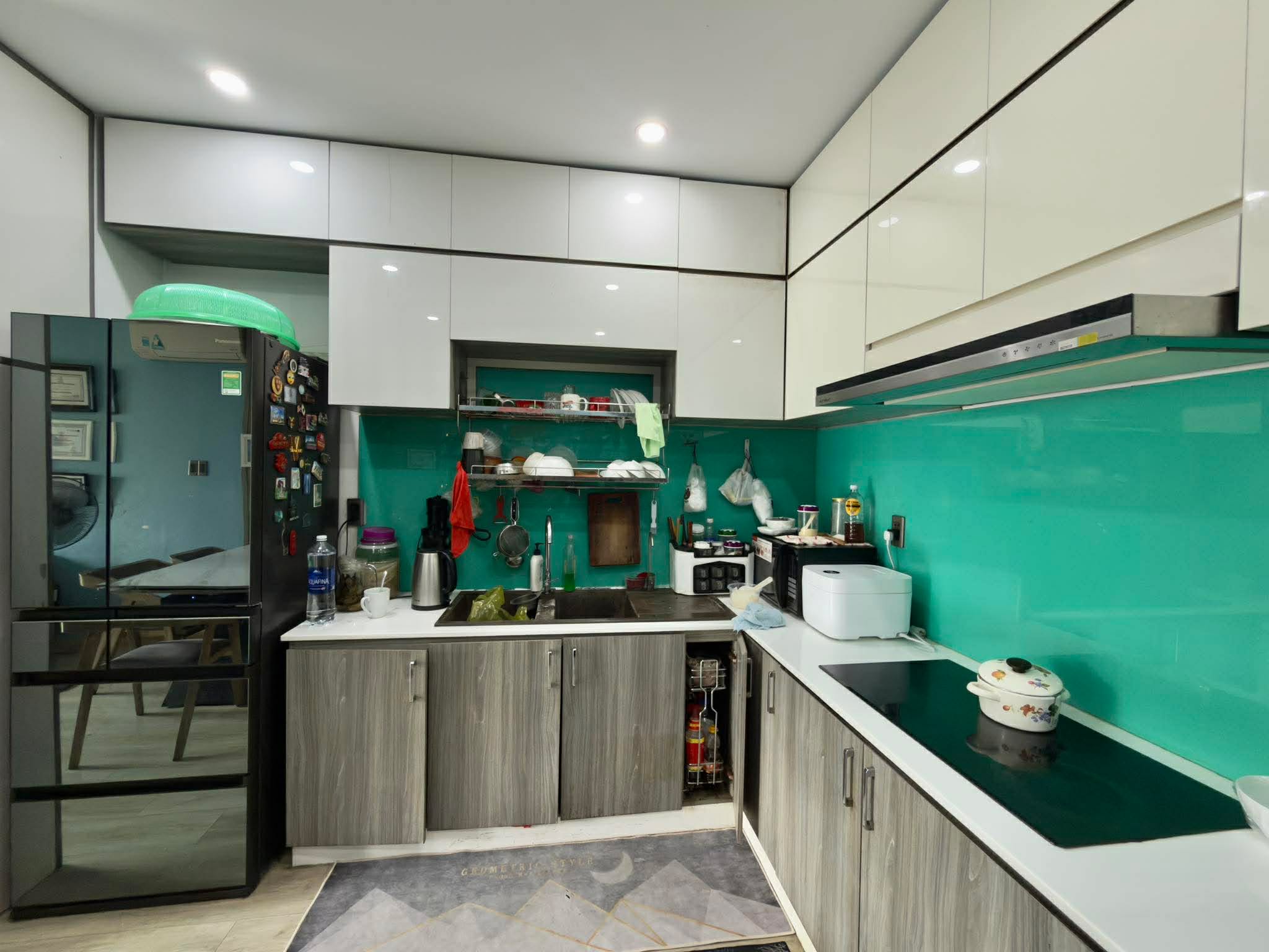 SIÊU PHẨM CHDV 183m2 (7×27) CẠNH SÂN BAY - 5 TẦNG 18 PHÒNG - 100TR/THÁNG 3