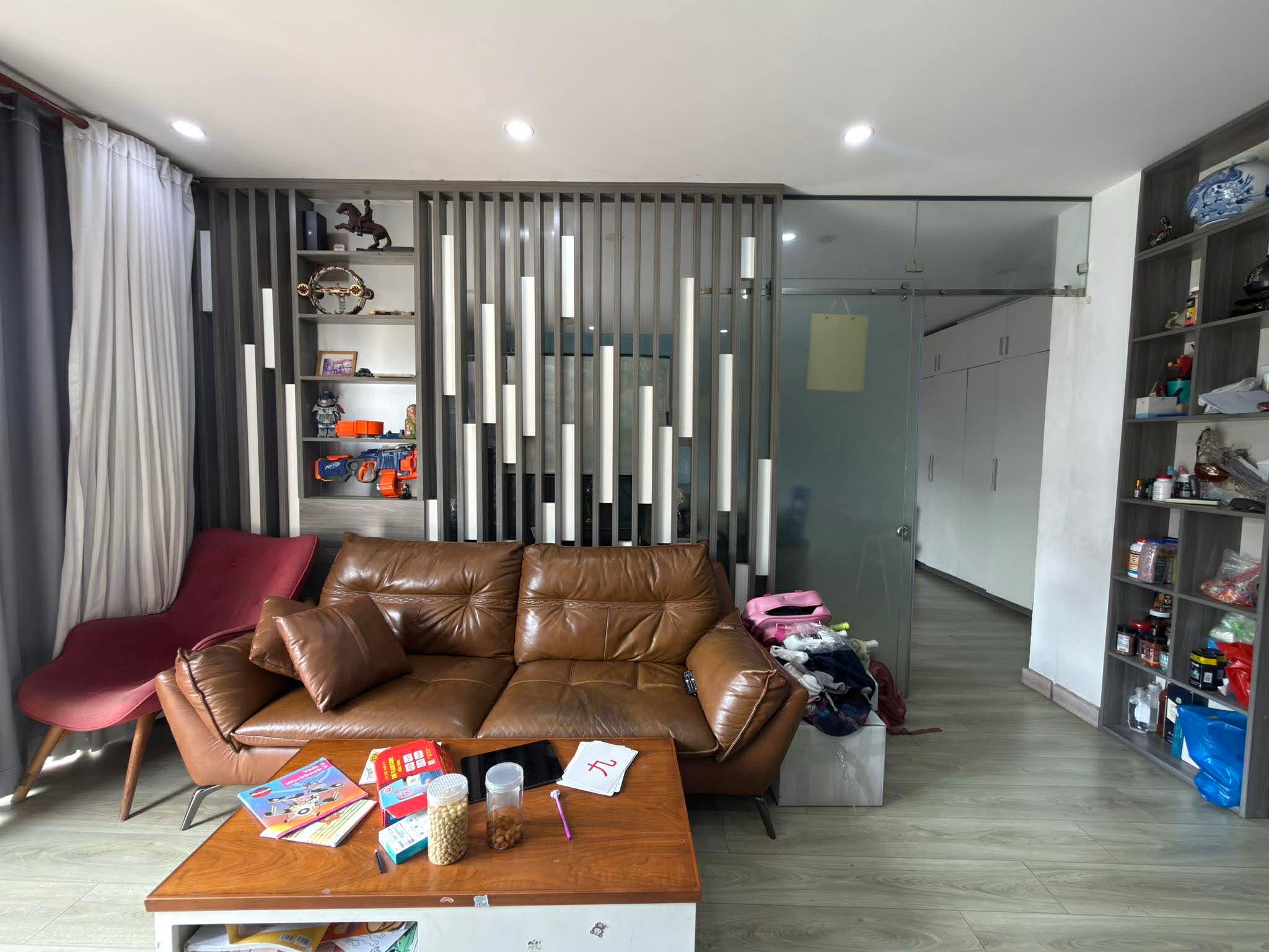 SIÊU PHẨM CHDV 183m2 (7×27) CẠNH SÂN BAY - 5 TẦNG 18 PHÒNG - 100TR/THÁNG 8