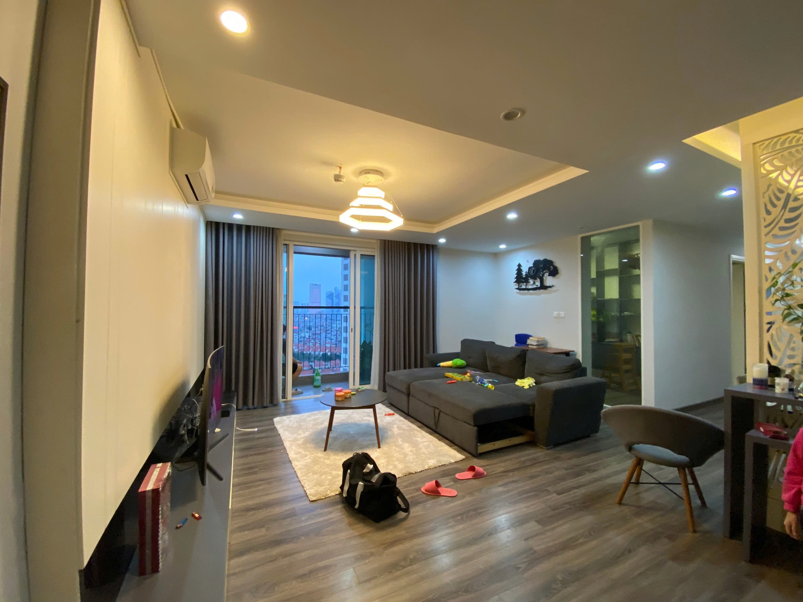 BÁN CĂN 3 ngủ 100m2 Seasons Avenue nhà đẹp, giá 9ty1 3