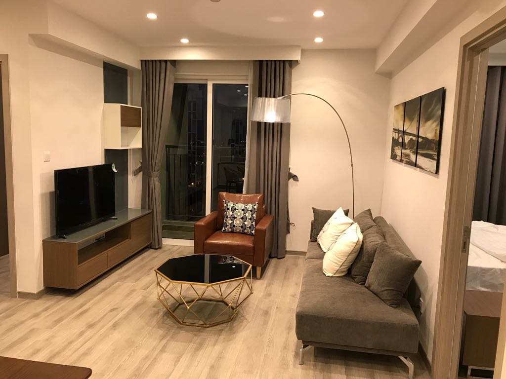 Cần bán căn hộ 2PN+2VS Seasons Avenue, full đồ, giá 6.3 tỷ