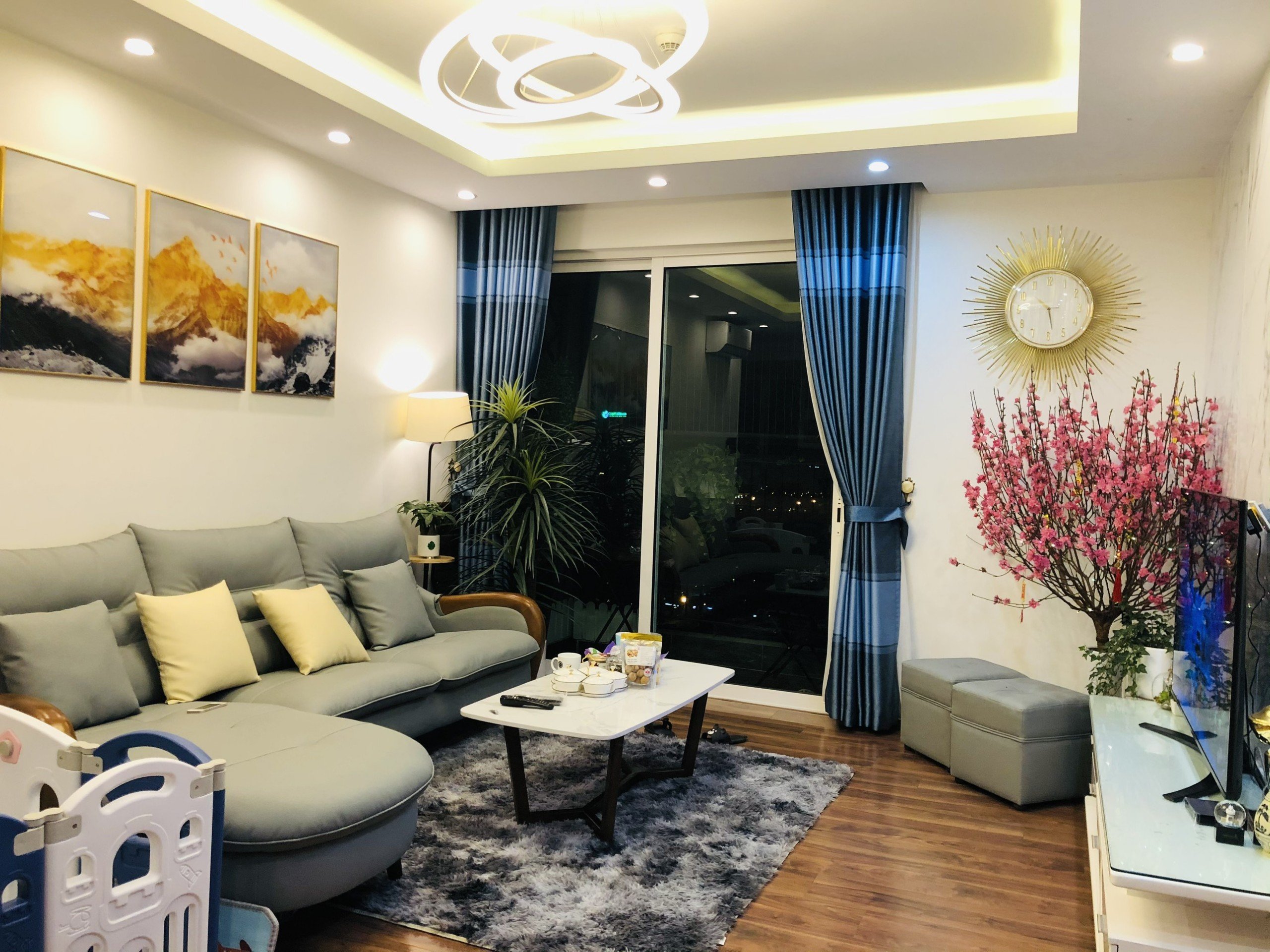 BÁN CĂN 3PN Seasons Avenue 117m2 nhà đẹp - FULL ĐỒ