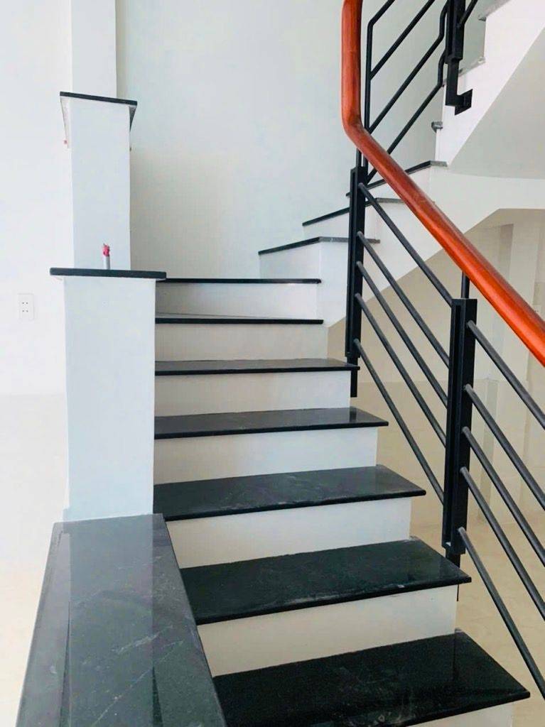 Bán Nhà Nguyễn Văn Khối Gò Vấp- Hẻm Xe Hơi  - Gần Siêu Thị Emart, 56m2, Ngang 4.8m, Nhỉnh 4Tỷ 4