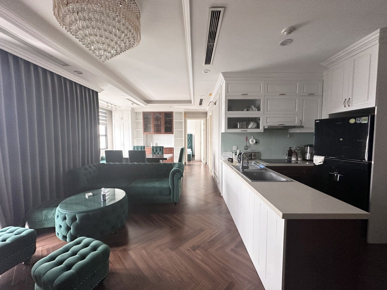 Bán căn hộ 3PN tòa C7 D'Capitale Trần Duy Hưng giá 12.x t.ỷ 6