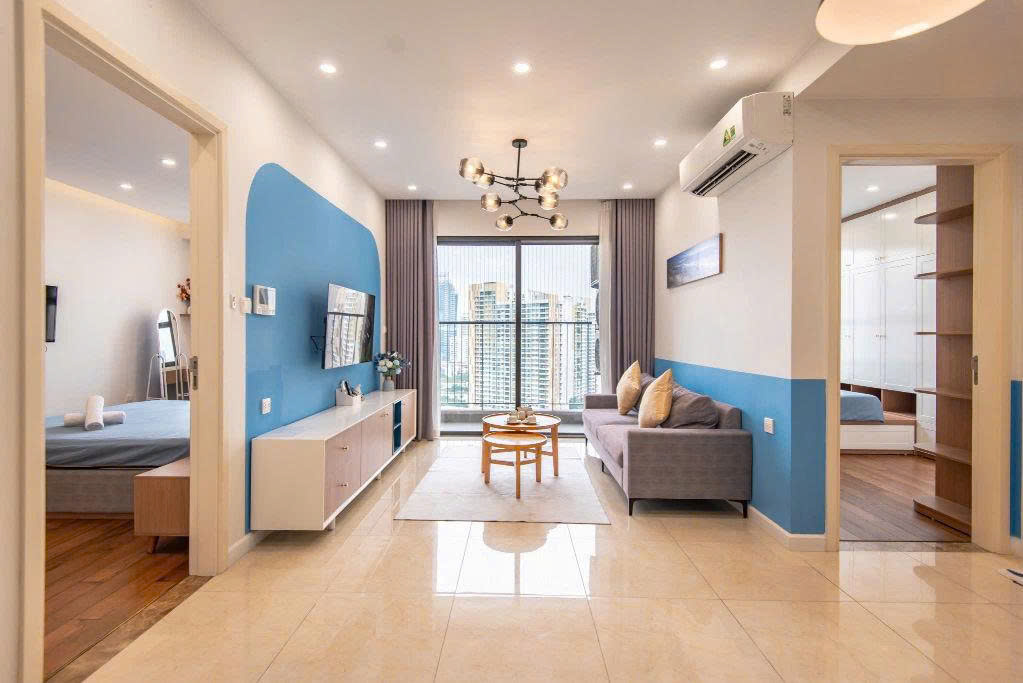 Bán gấp căn hộ 2PN VIEW PHỐ Vinhomes D'Capitale, giá 9.2 tỷ 2