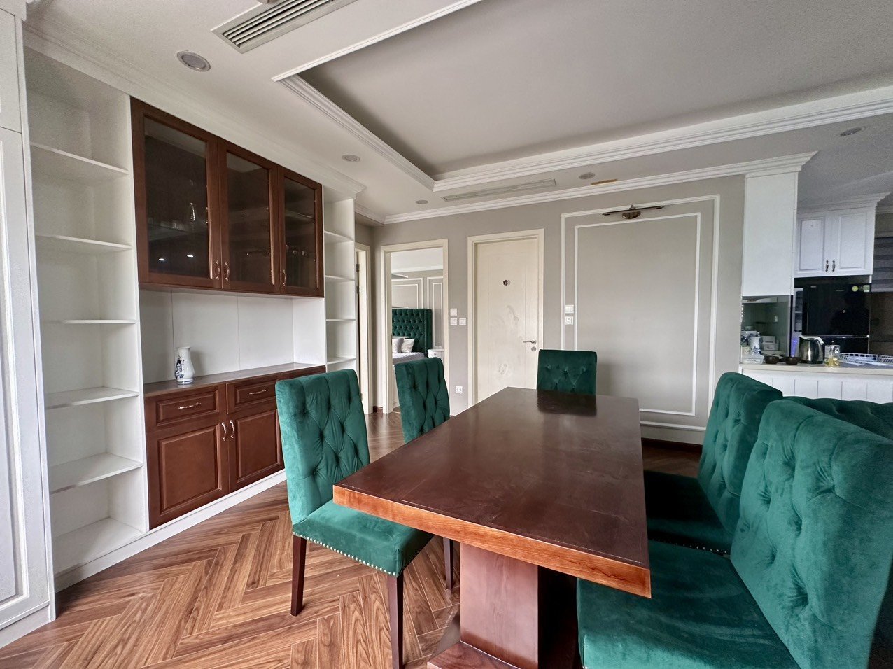 Bán căn hộ 3PN tòa C7 D'Capitale Trần Duy Hưng giá 12.x t.ỷ 3