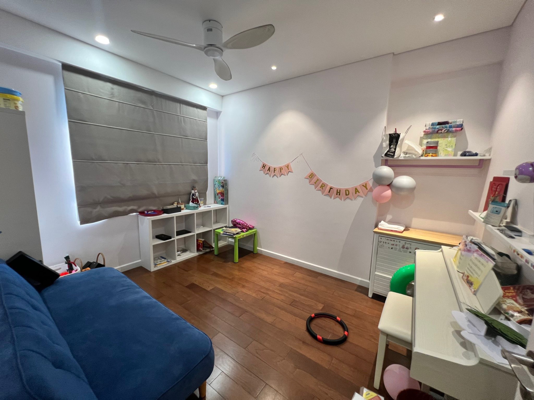 BÁN CĂN 2PN+2VS rộng 79m2 tại Vinhomes Trần Duy Hưng 6