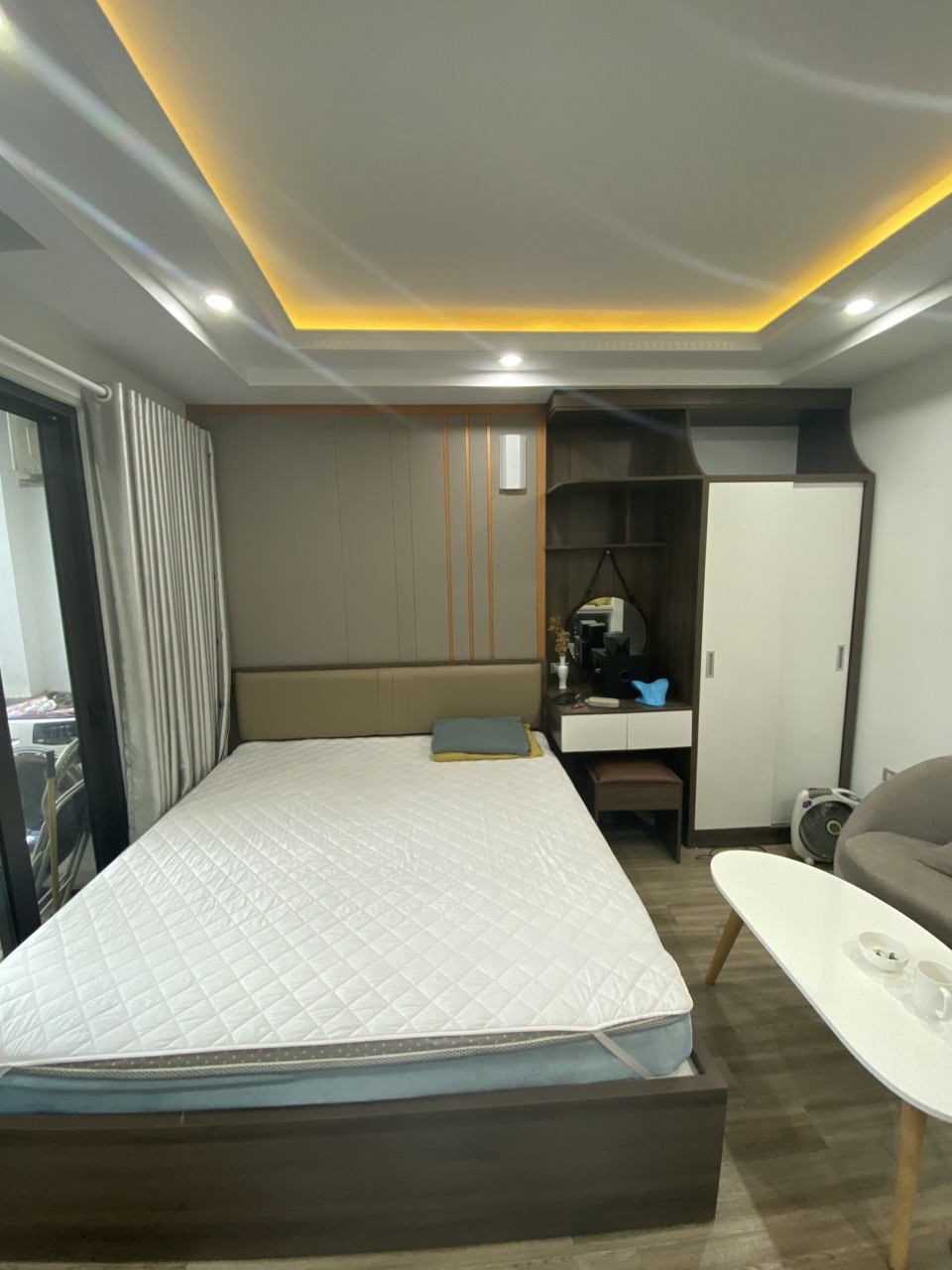 Chính chủ cho thuê Căn hộ CCMN giá rẻ tại Ngõ 193 Phố Trích Sài, Tây Hồ. Chỉ 6tr 8