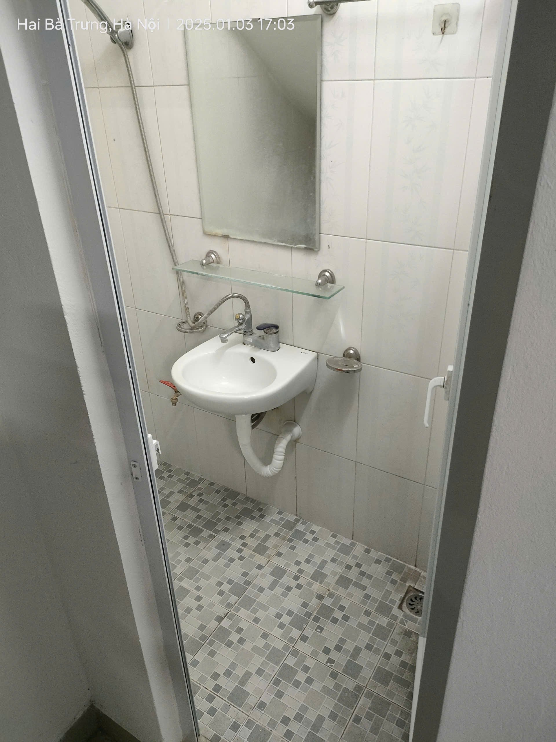 Bán gấp giá rẻ tập thể Ngọc Hồi sổ 17m/47m, tầng 3, 1.95 tỷ Hoàng Mai. 3