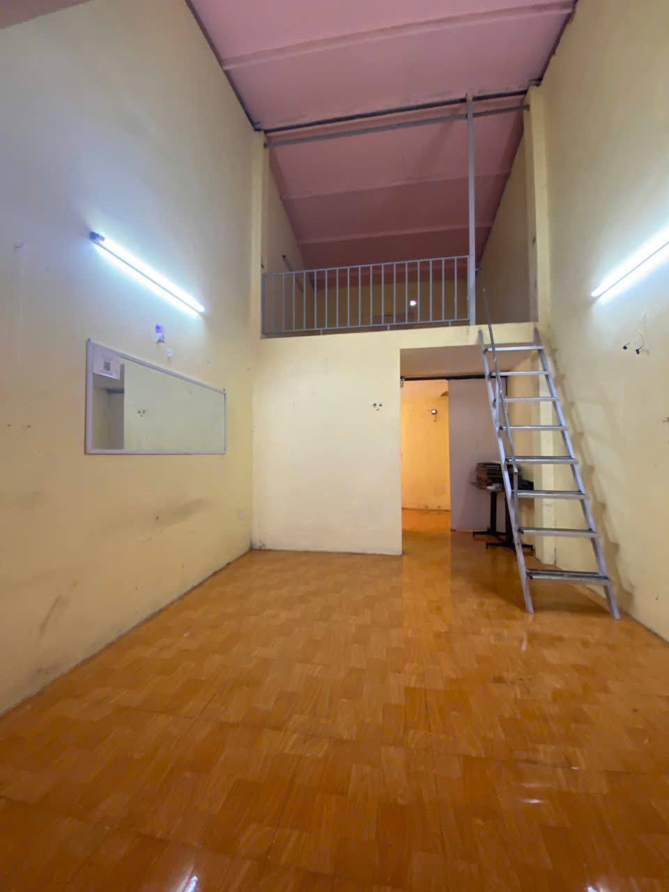 BÁN ĐẤT LÝ SƠN TẶNG NHÀ C4– Ô TÔ VÀO NHÀ – SÁT KHAI SƠN – TIỀM NĂNG CAO 3