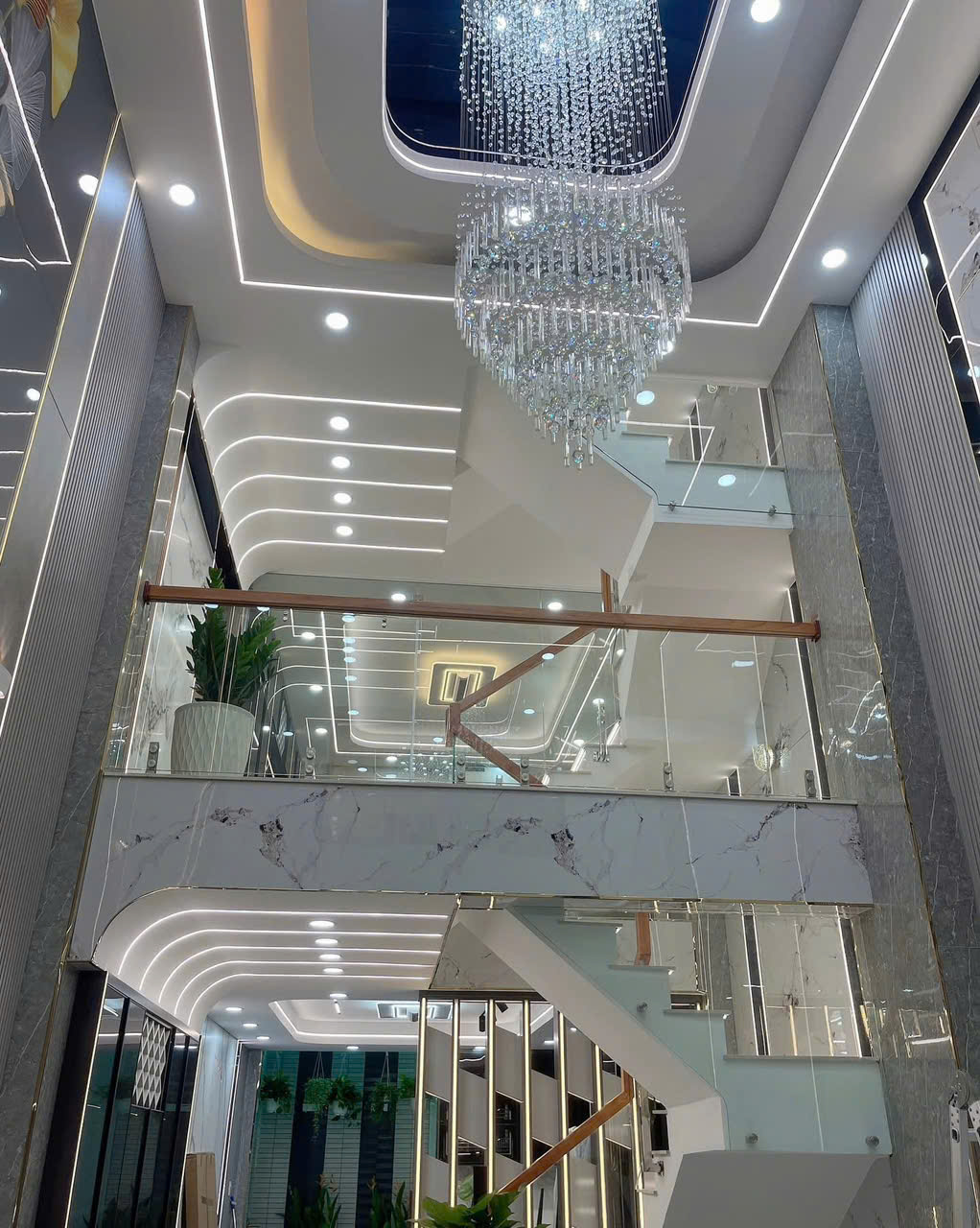 NHÀ PHỐ TRỆT LỬNG 2 LẦU – LÊ VĂN KHƯƠNG – GIÁ TỐT ĐẦU TƯ & Ở NGAY 3