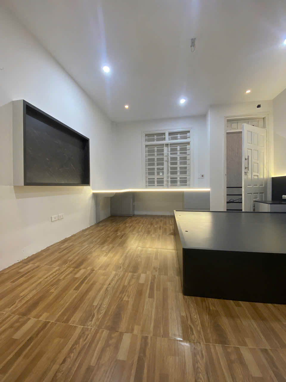 BÁN NHÀ NGỌC THỤY – NHÀ MỚI ĐẸP – Ô TÔ QUA CỔNG – GIÁ CỰC TỐT 3