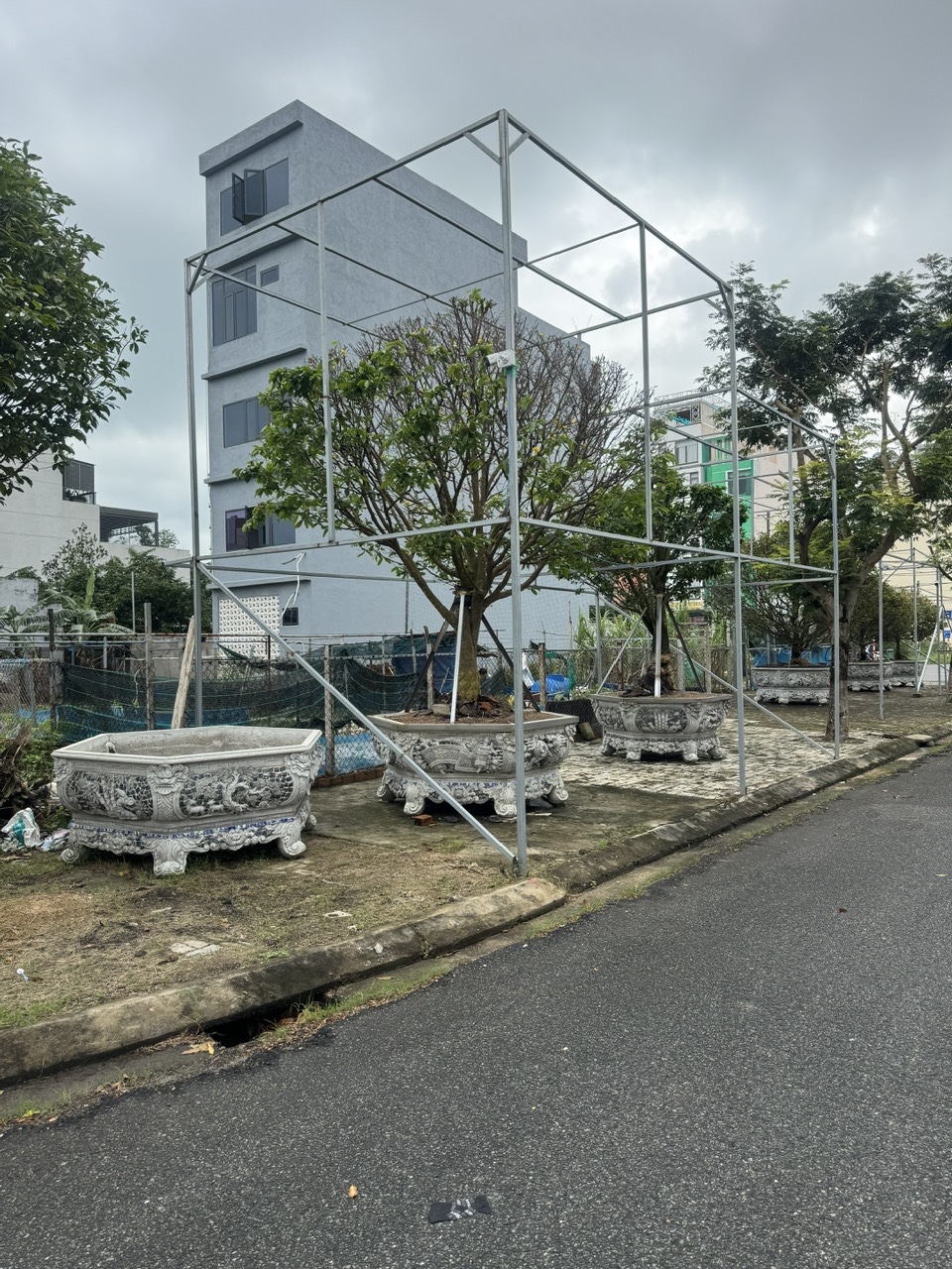 240m2/24 tỷ.Đất 2 M tiền, đường Nguyễn Cơ Thạch và Hoàng Công Chất,Sát bãi tắm Sơn Thủy 4