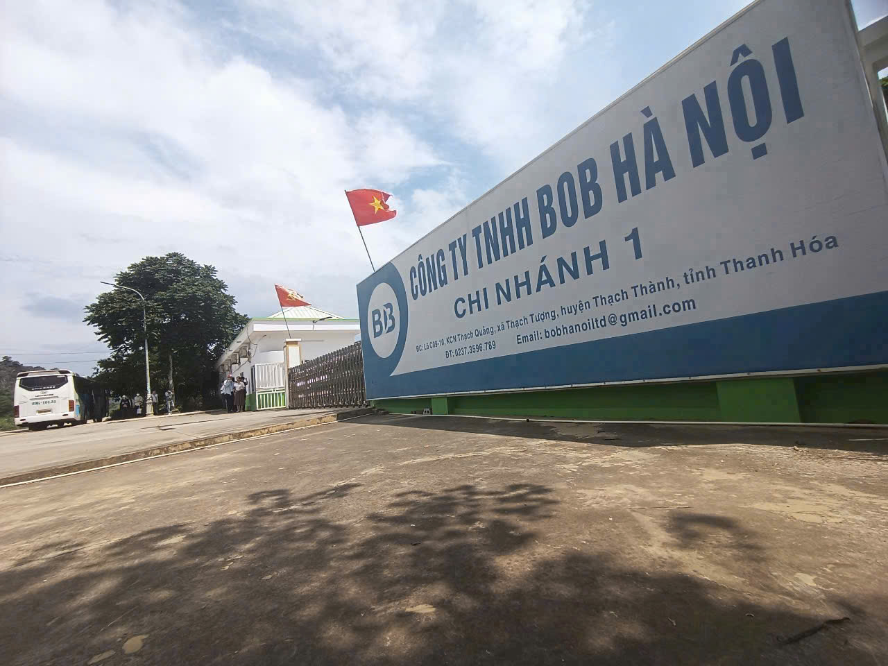 Bán đất nền Thạch Quảng 50m ra đường Quốc Lộ giá nhỉnh 300 triệu