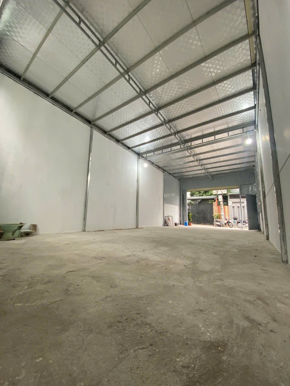 CHO THUÊ KHO LONG BIÊN – 120M² – XE TẢI VÀO TẬN NƠI 4