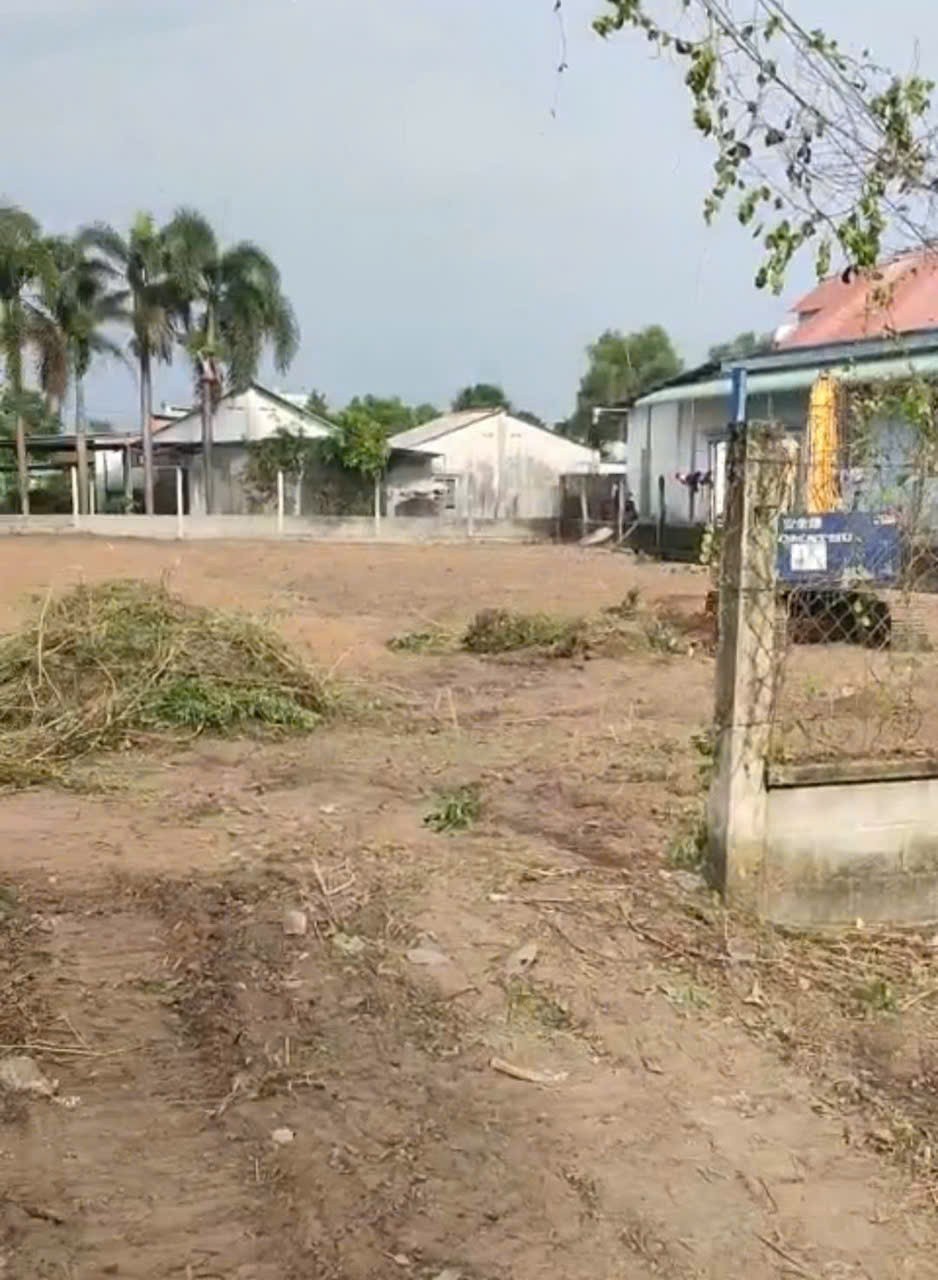 MẶT TIỀN NGUYỄN THỊ CHẮC - PHÚ HÒA ĐÔNG – 895M² – 665M² THỔ CƯ – CHỈ 9 TỶ 2