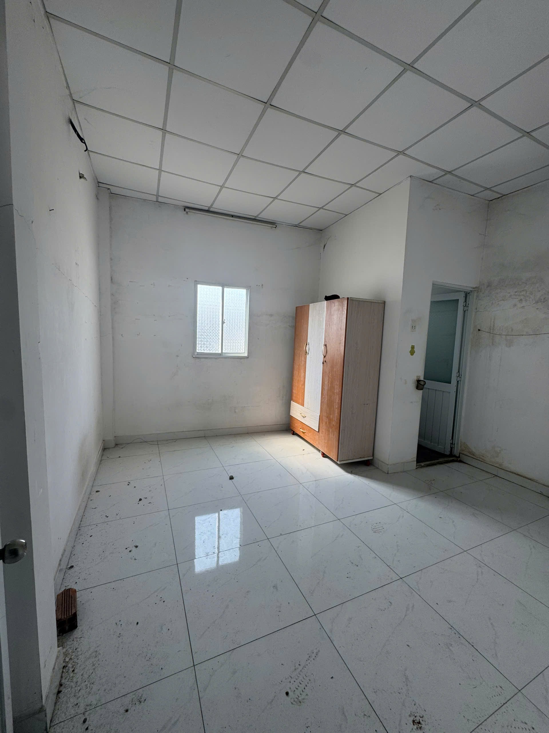 Bán nhà phường Tân Phú, Quận 7,4x14 4 tỷ 2 4