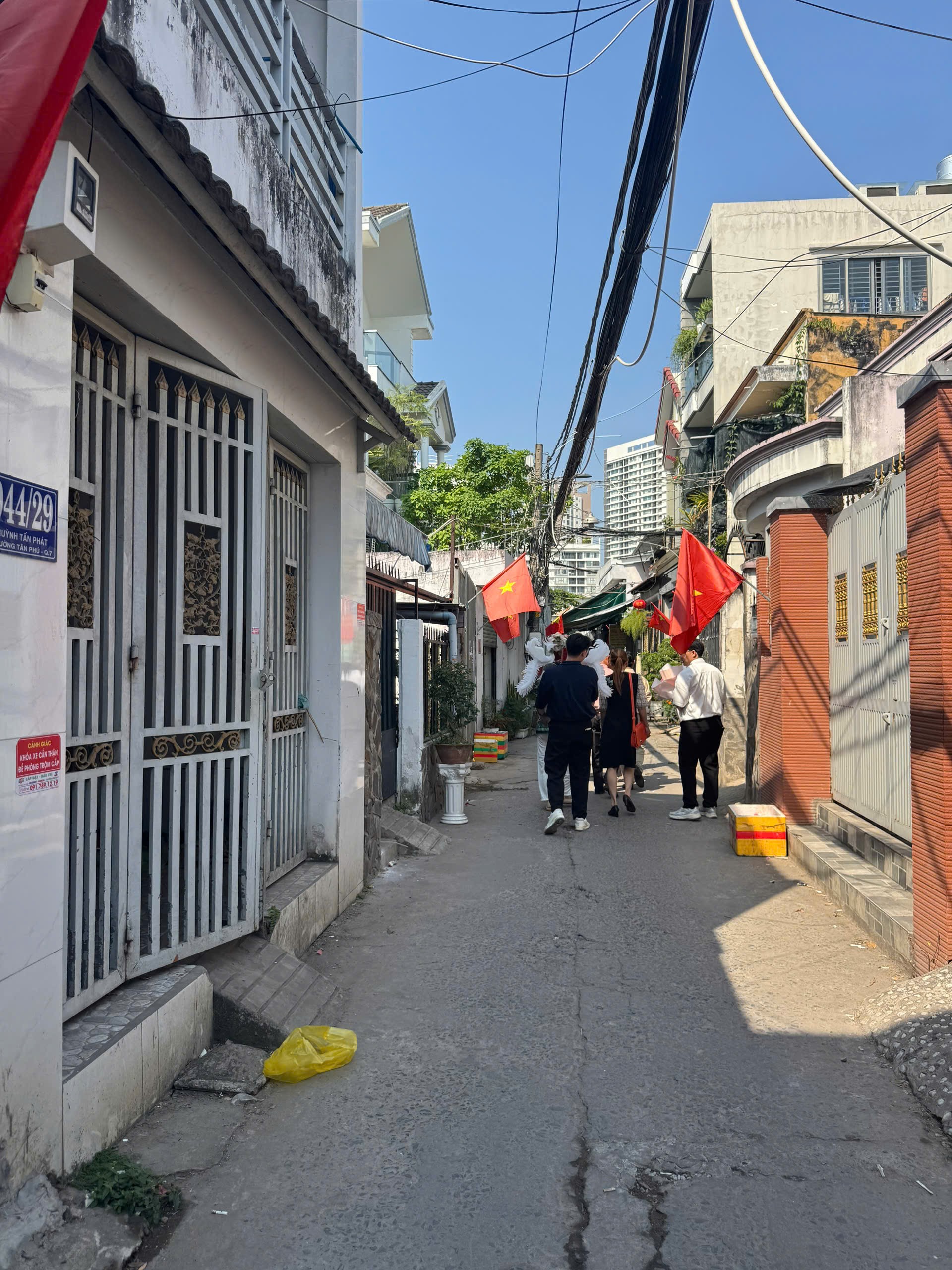 Bán nhà phường Tân Phú, Quận 7,4x14 4 tỷ 2 3