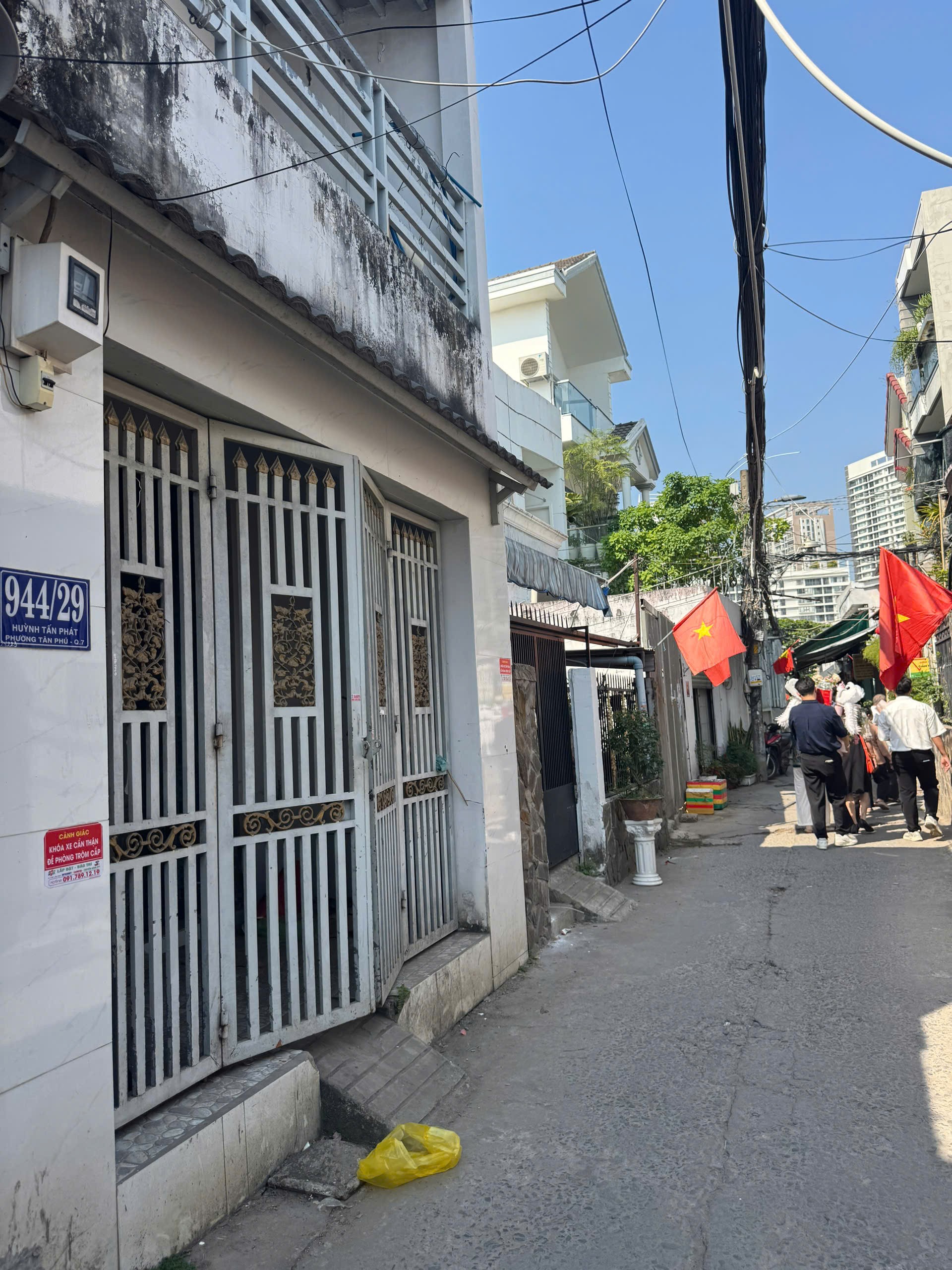 Bán nhà phường Tân Phú, Quận 7,4x14 4 tỷ 2 2