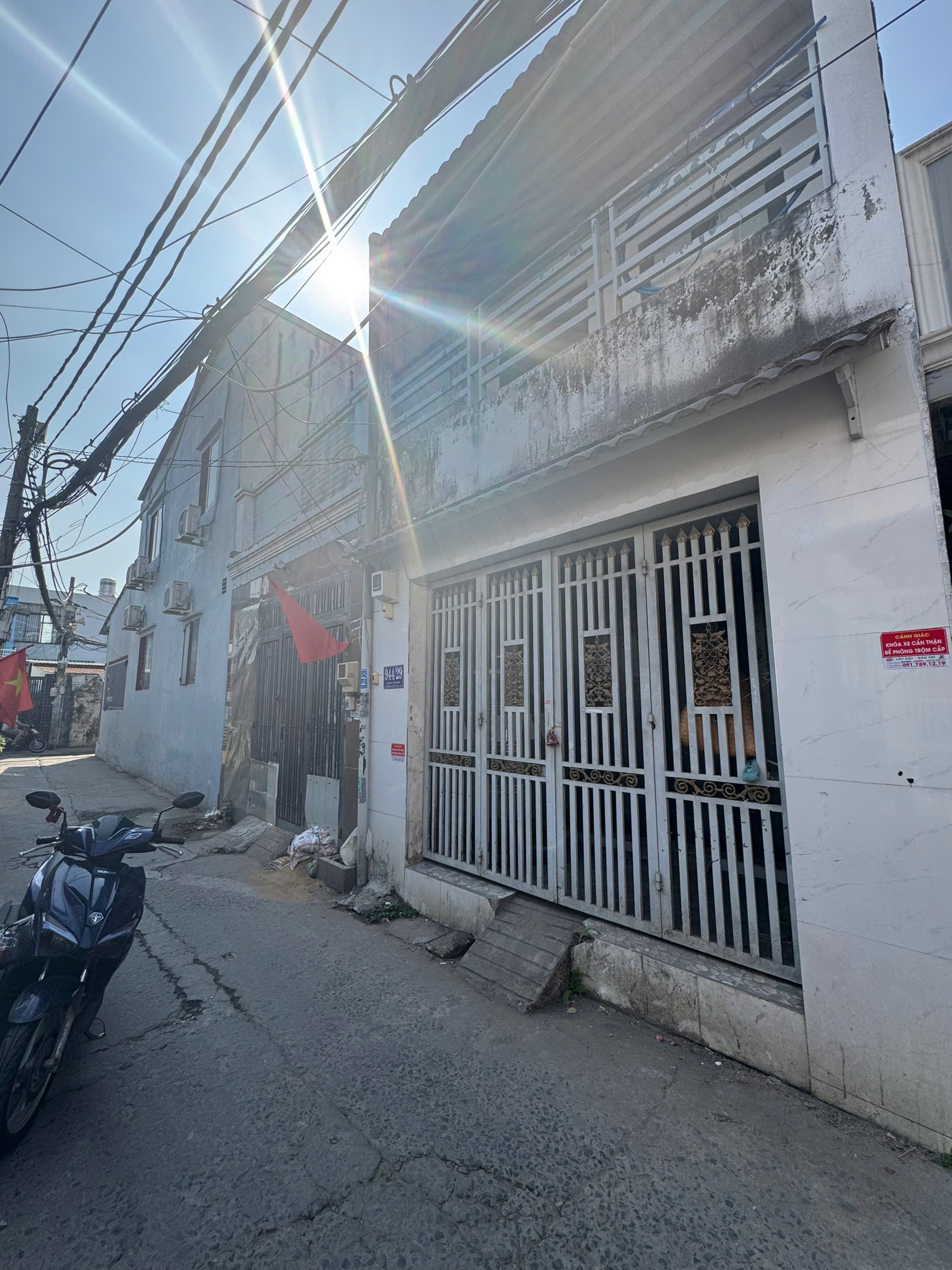 Bán nhà phường Tân Phú, Quận 7,4x14 4 tỷ 2