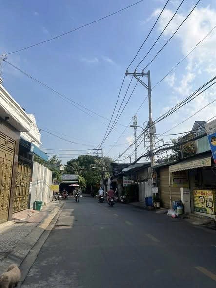 MẶT TIỀN HIỆP THÀNH 17 – NGANG 4M – XÂY 4 TẦNG – ĐỐI DIỆN TÒA VP LỚN 2