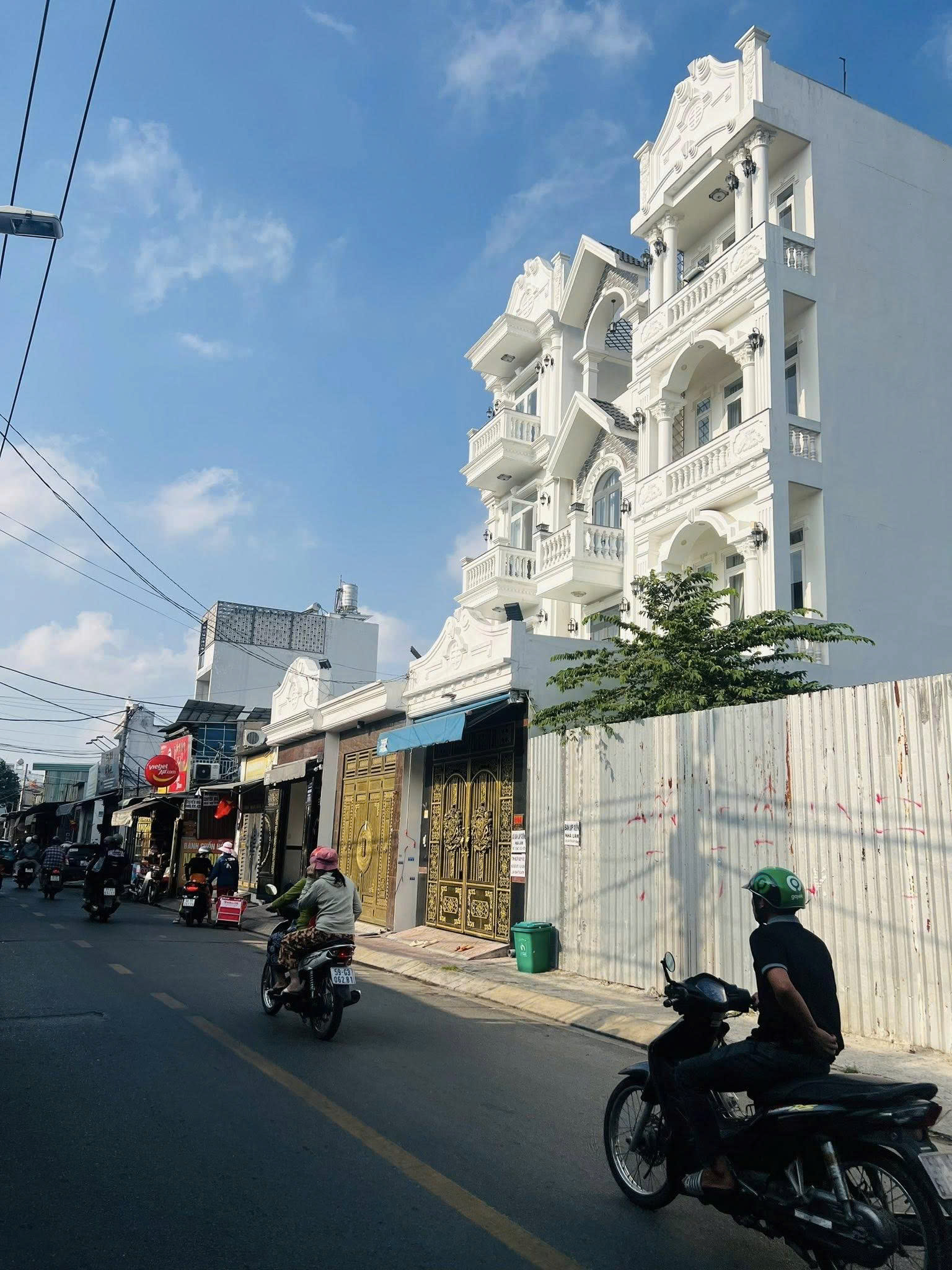 MẶT TIỀN HIỆP THÀNH 17 – NGANG 4M – XÂY 4 TẦNG – ĐỐI DIỆN TÒA VP LỚN 5