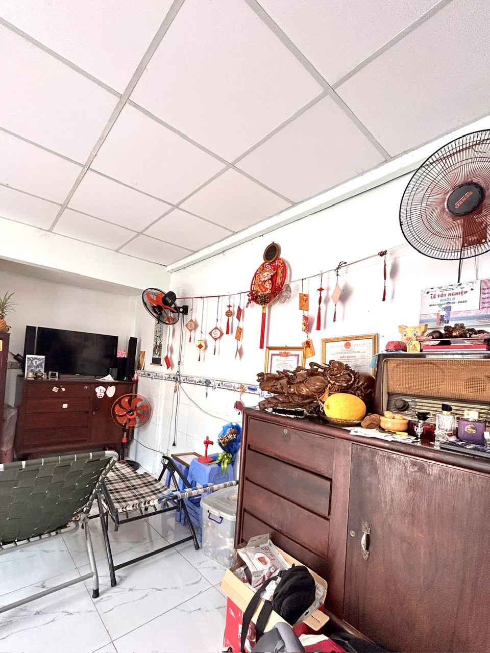 SIÊU PHẨM Q4- NGANG LỚN 12.3M2-  CHỈ 10M RA MẶT TIỀN XE HƠI Đ. XÓM CHIẾU- MUA 1 ĐƯỢC 2- GẦN TRƯỜNG 3