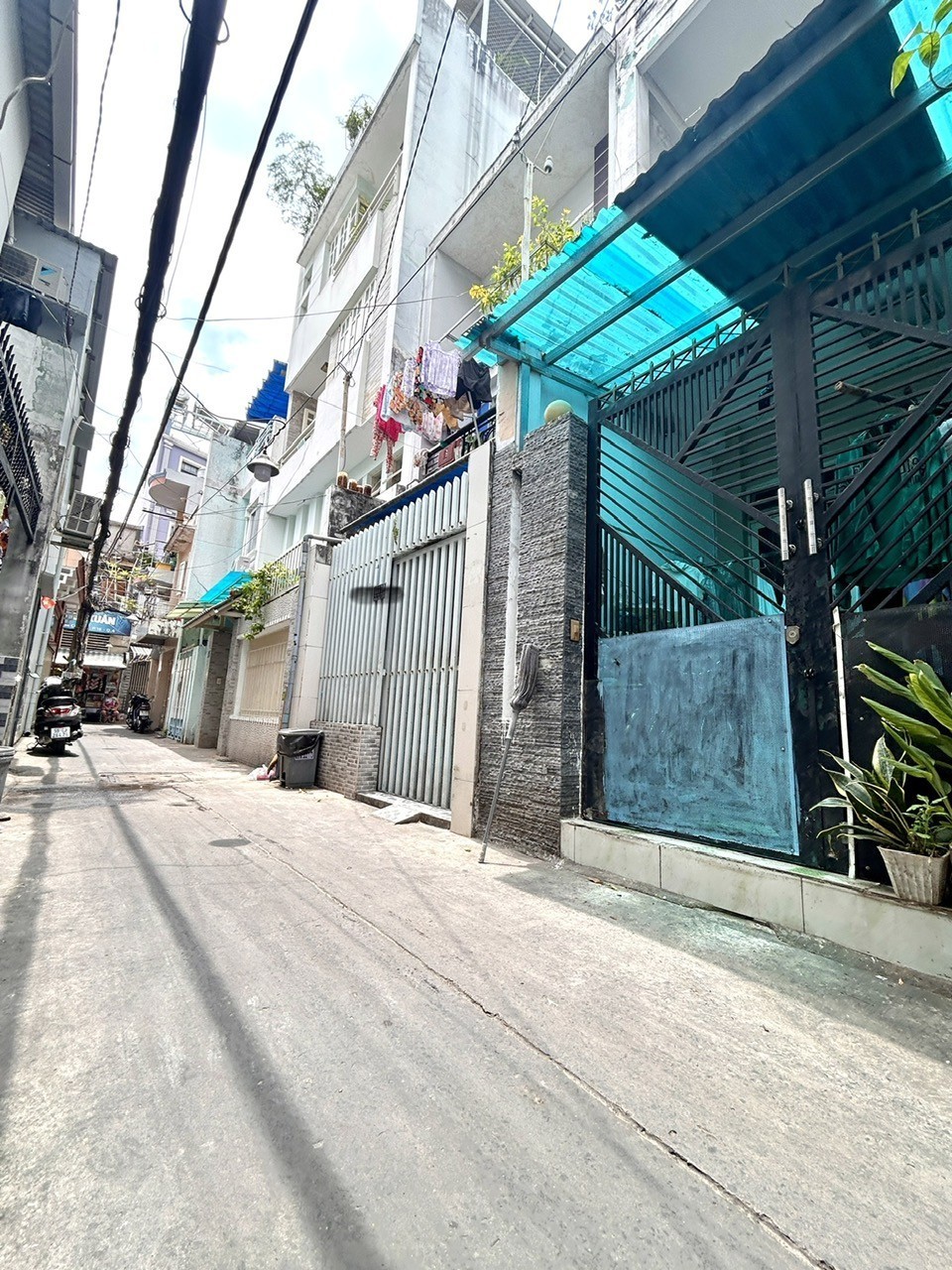 NHÀ NGON- CHỈ 10M RA MẶT TIỀN XÓM CHIẾU- NGANG SIÊU LỚN 12.3M2- SẴN DÒNG TIỀN 11 TRIỆU/ THÁNG- 2