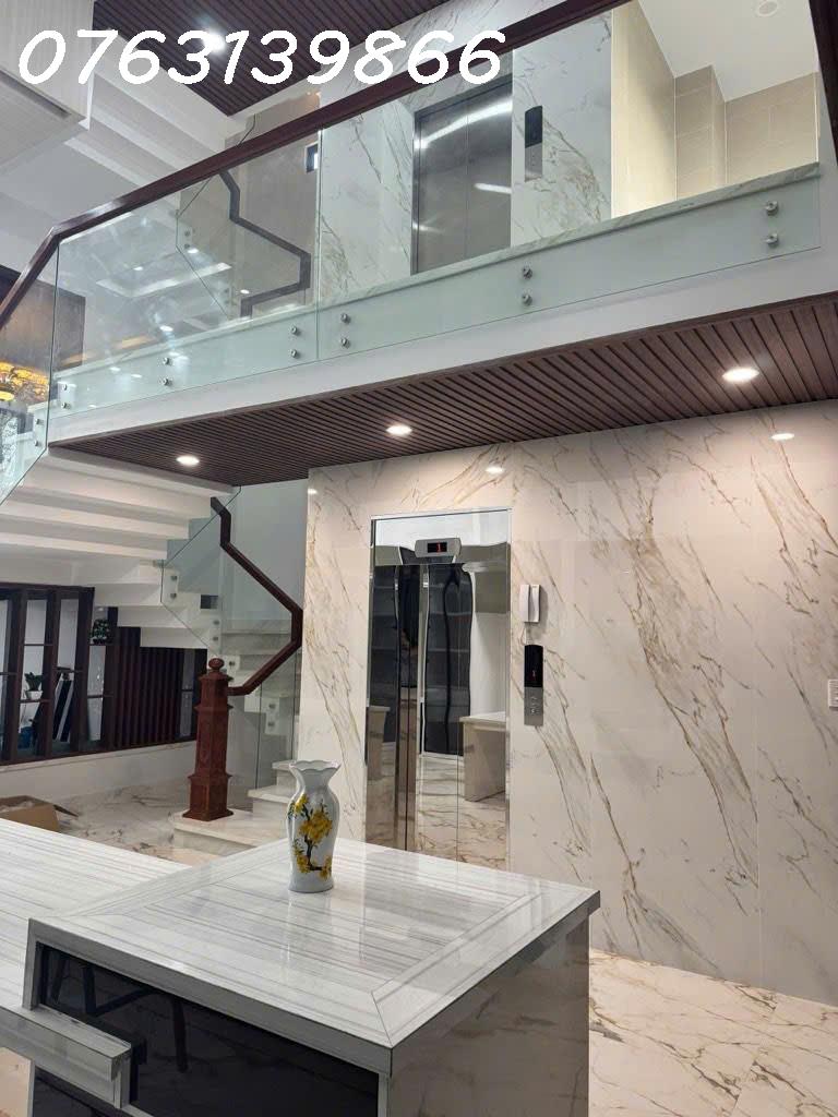 HIẾM ! HƠN 9 TỶ- NHÀ PHỐ CAO CẤP CÓ HỒ BƠI- THANG MÁY- NGANG 7 x 14- GẦN TRƯỜNG QUỐC TẾ AISVN. 2