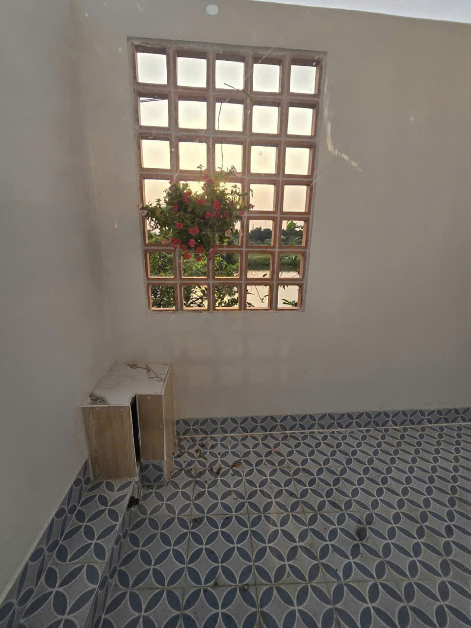 Bán 2 nhà mới xây Phước Vân dt 115m2 , 1 lầu,4pn,3wc hướng Đông Bắc giá 2,75 tỷ / căn 3