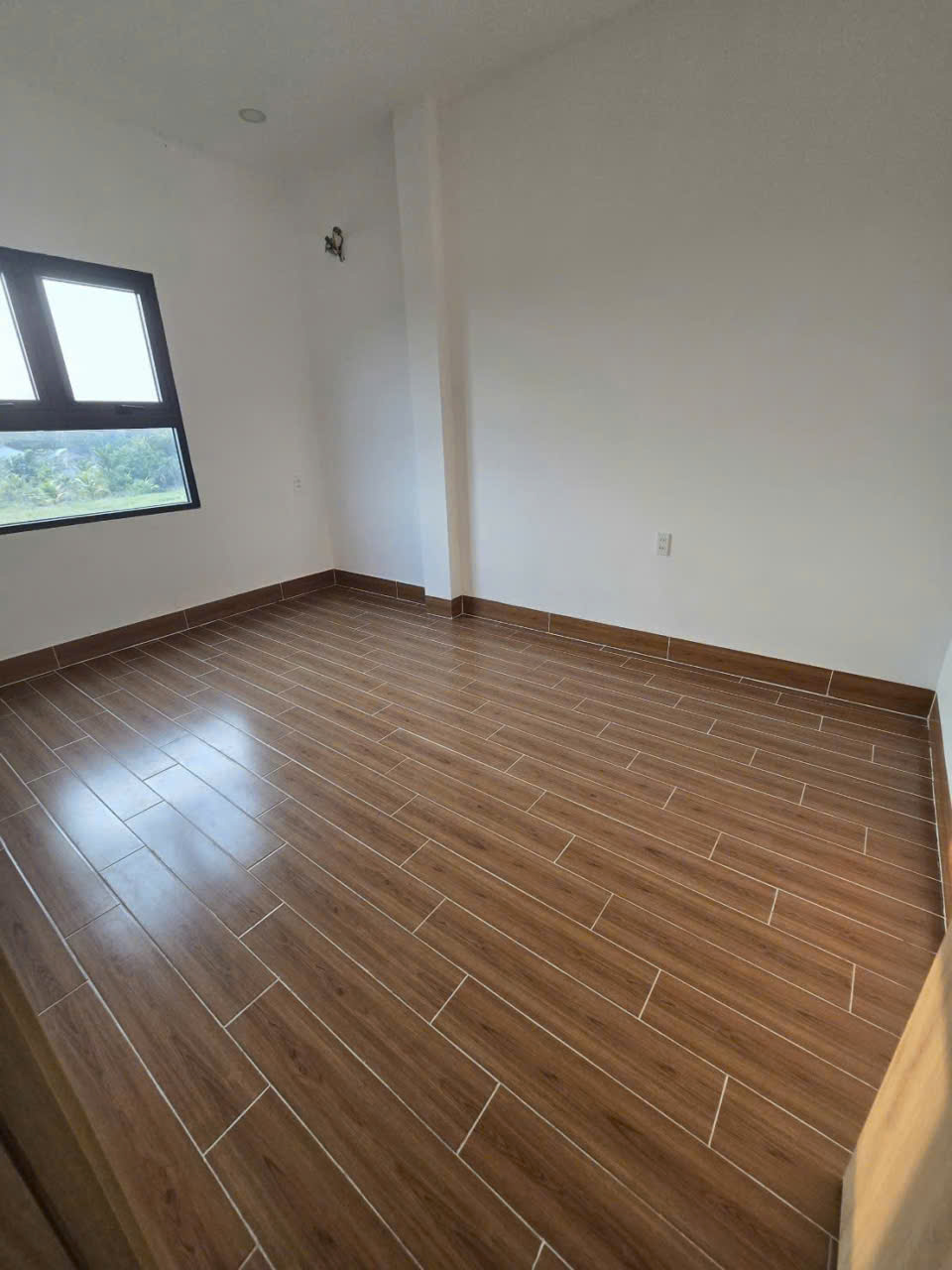 Bán 2 nhà mới xây Phước Vân dt 115m2 , 1 lầu,4pn,3wc hướng Đông Bắc giá 2,75 tỷ / căn 15