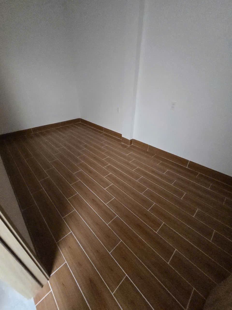 Bán 2 nhà mới xây Phước Vân dt 115m2 , 1 lầu,4pn,3wc hướng Đông Bắc giá 2,75 tỷ / căn 17