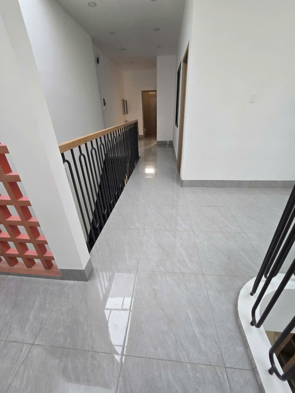 Bán 2 nhà mới xây Phước Vân dt 115m2 , 1 lầu,4pn,3wc hướng Đông Bắc giá 2,75 tỷ / căn 19