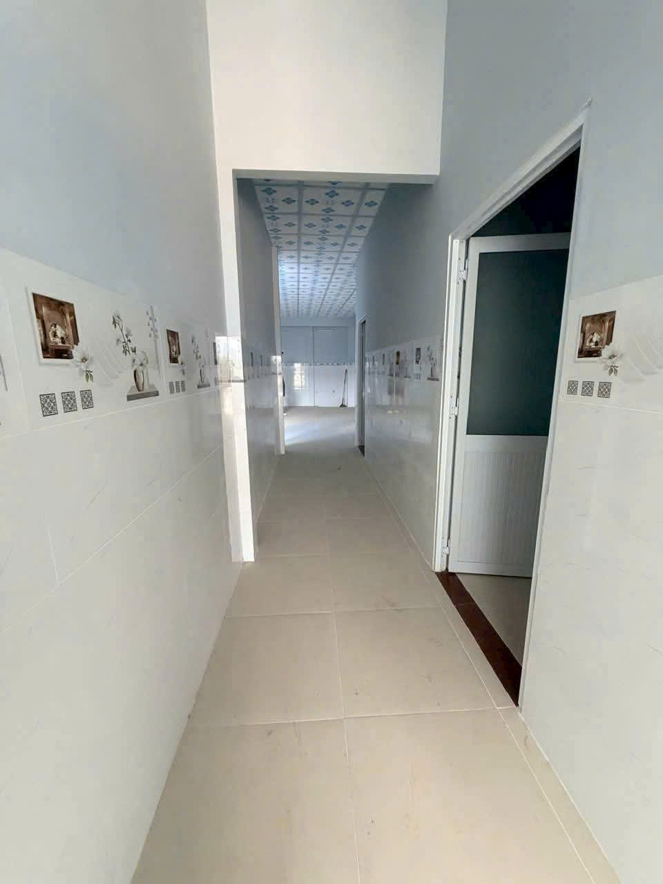 Bán nhà cấp 4 Nhựt Chánh, Bến Lức dt 135m2 thổ cư đường xe cont giá 2,5 tỷ 8