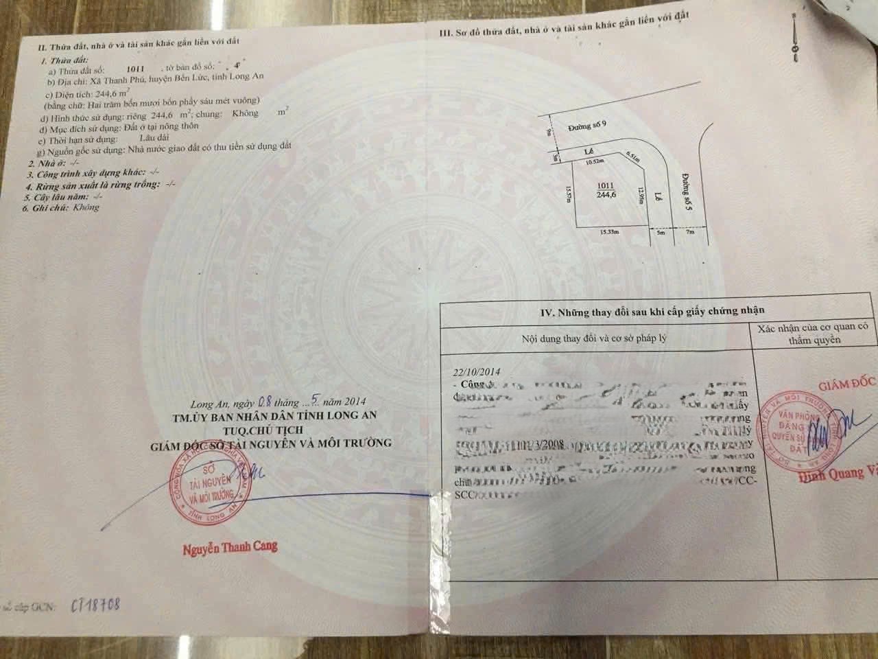 Bán đất thổ cư góc 2 mt đường KDC Hưng Gia, thị trấn Bến Lức dt 244,6m2 giá giảm còn 7,5 tỷ