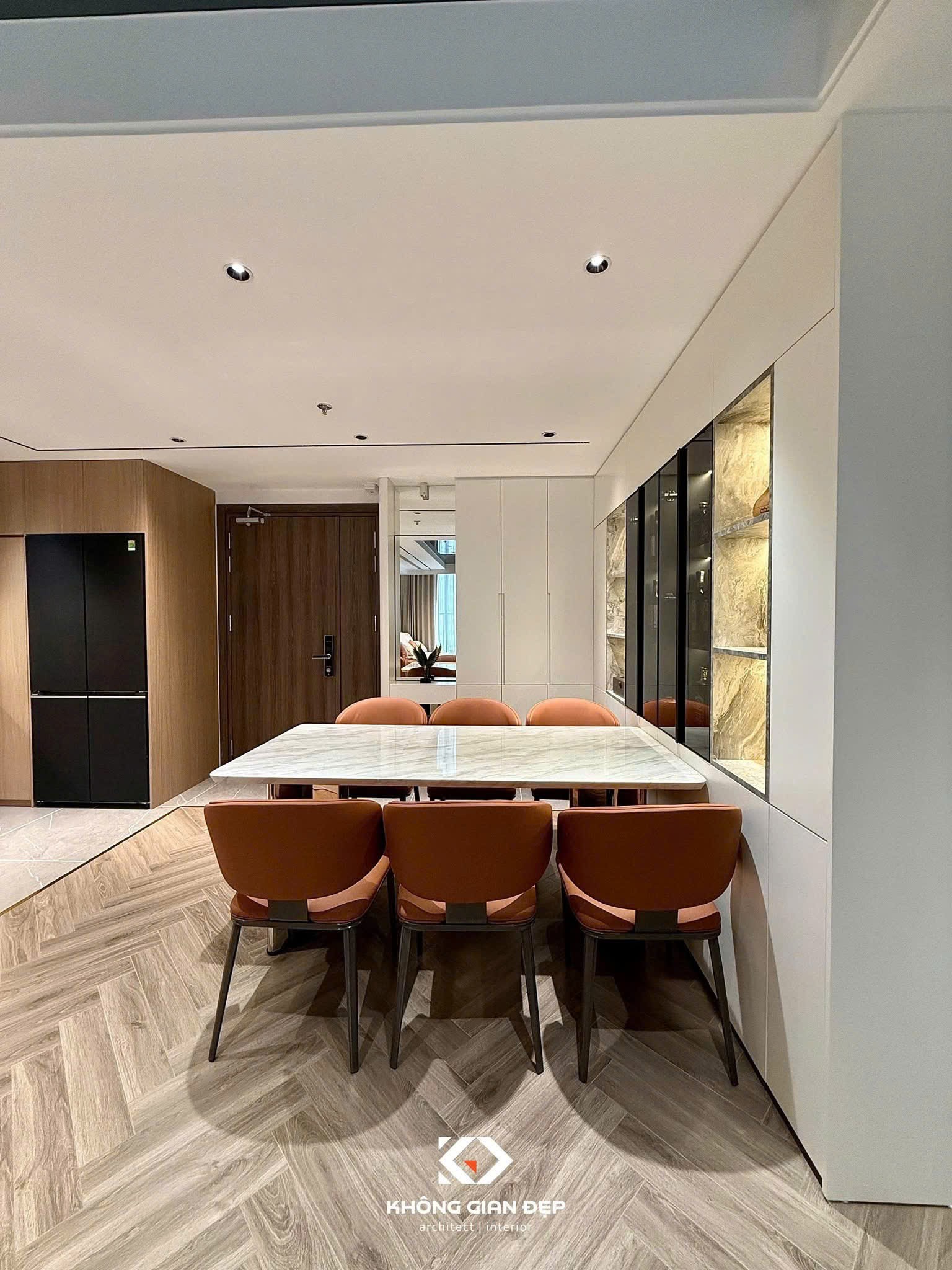 Bán Căn hộ chung cư Khai Sơn Long Biên- View đẹp- Full Nội thất- hỗ trợ vay 120m 3 ngủ nhỉnh 8