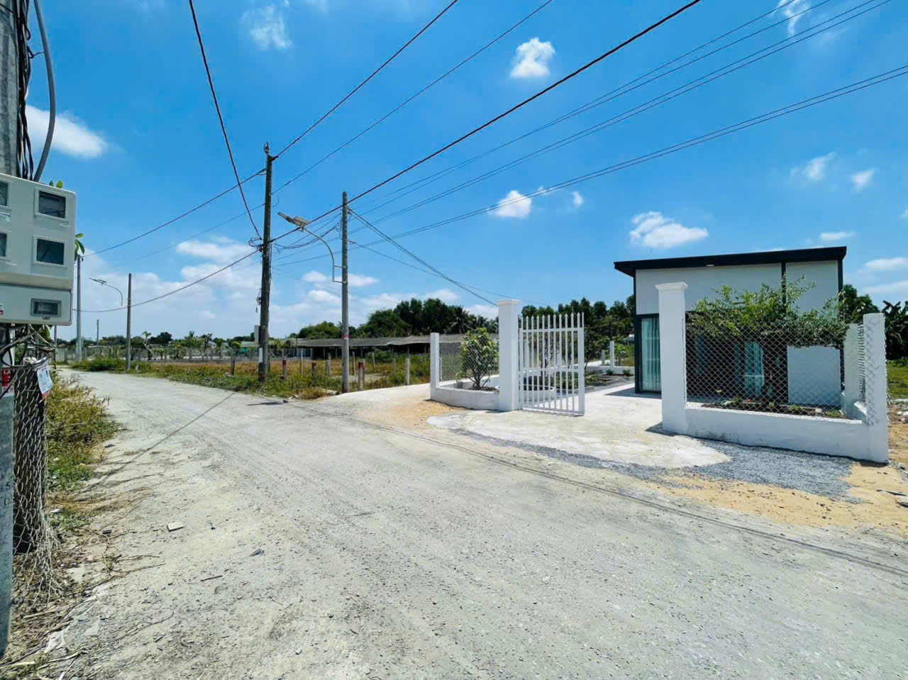 Bán nhà vườn mt đường Nguyễn Thị Tầm, Bình Lãng, Tân Trụ dt 166m2 full thổ giá 1,11 tỷ 13