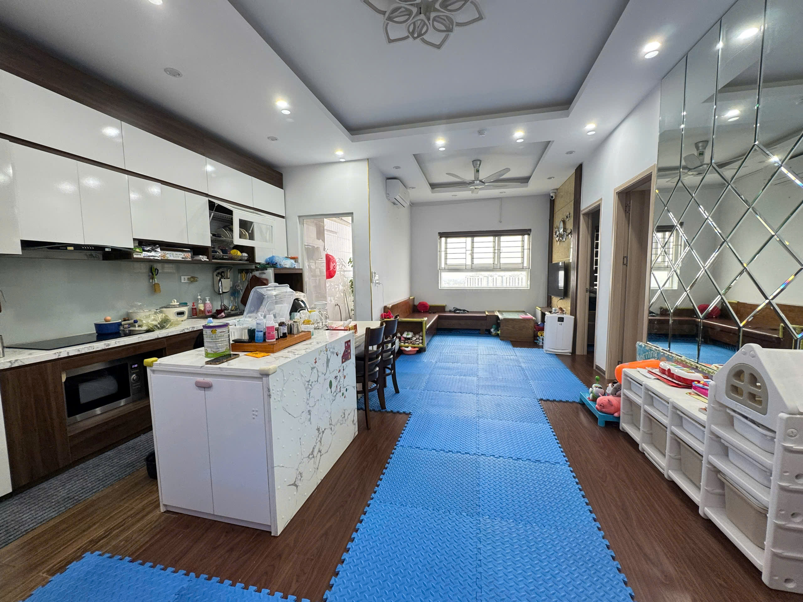 Bán căn góc 3Pn tầng cao view hồ siêu đẹp tại Thanh Hà-Hà Đông. 2