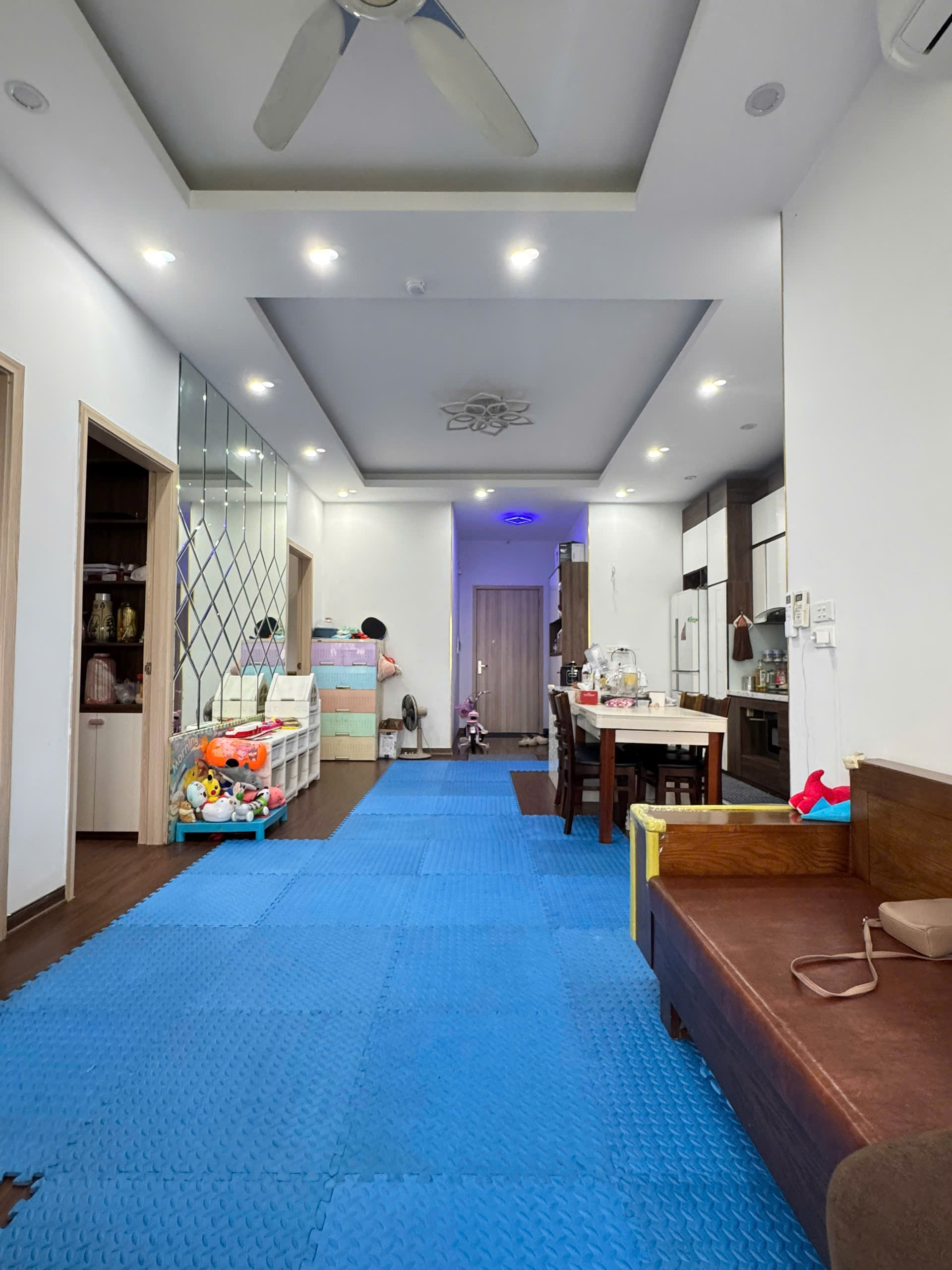 Bán căn góc 3Pn tầng cao view hồ siêu đẹp tại Thanh Hà-Hà Đông. 3