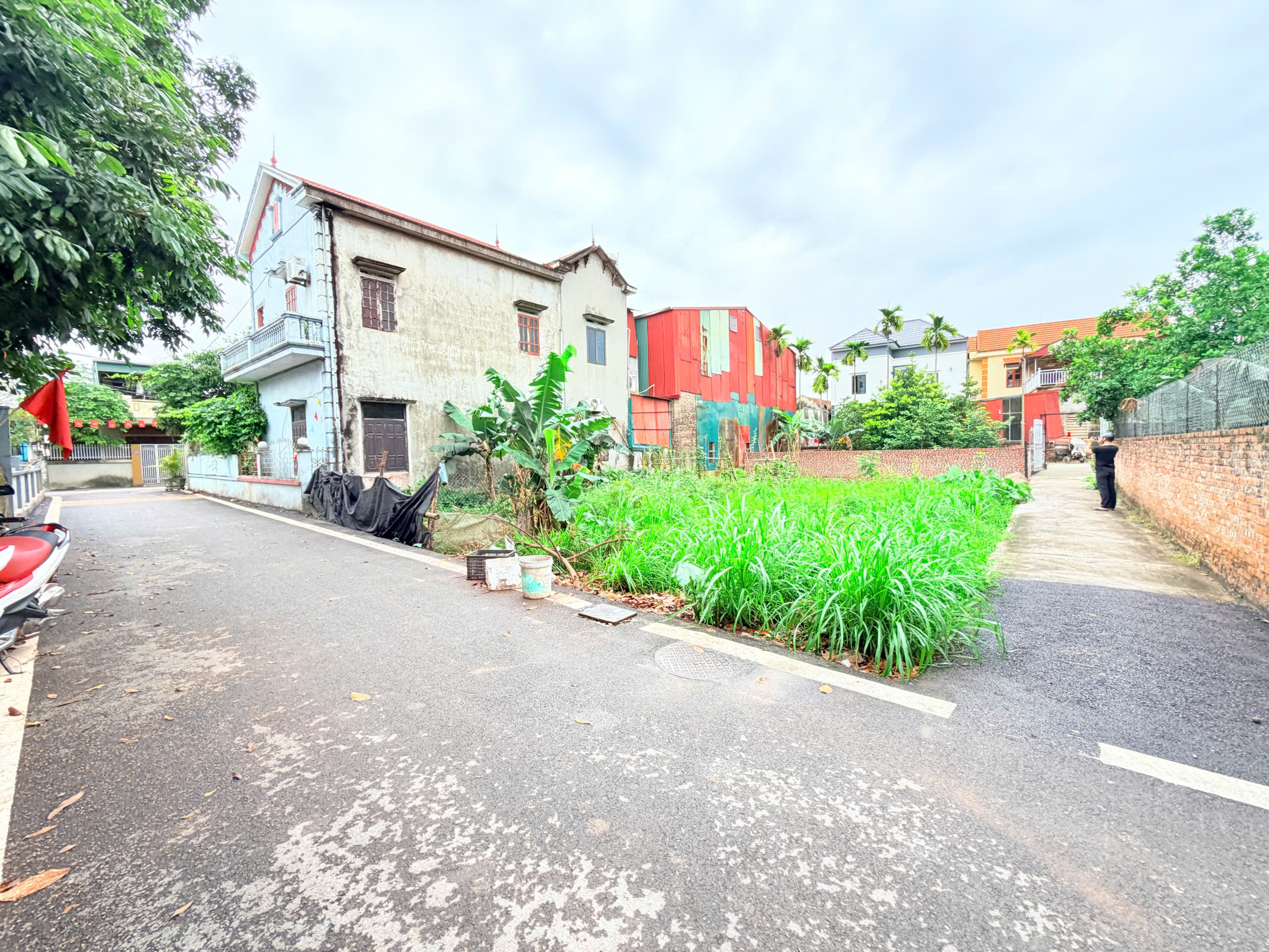 MUỐN GỬI B.ÁN 95M TRUNG CHÂU B _ LIÊN MINH _ HÀ NỘI 3