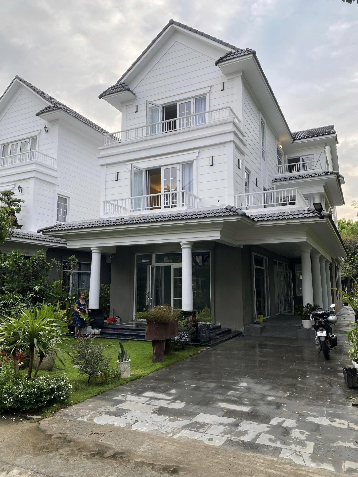 Cho thuê Biệt thự Phường Phú Hữu, Quận 9, Diện tích 360m², Giá 055 Triệu/tháng 10