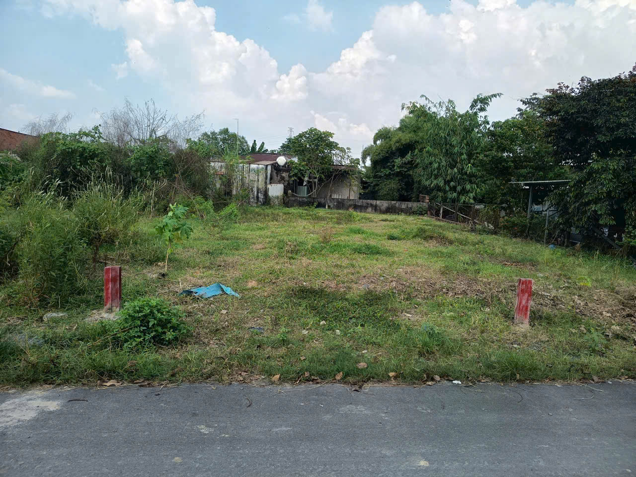 Bán đất thổ cư đường nhựa 1/ Bến Than , xã Hòa Phú dt 115m2 giá 2,5 tỷ 2