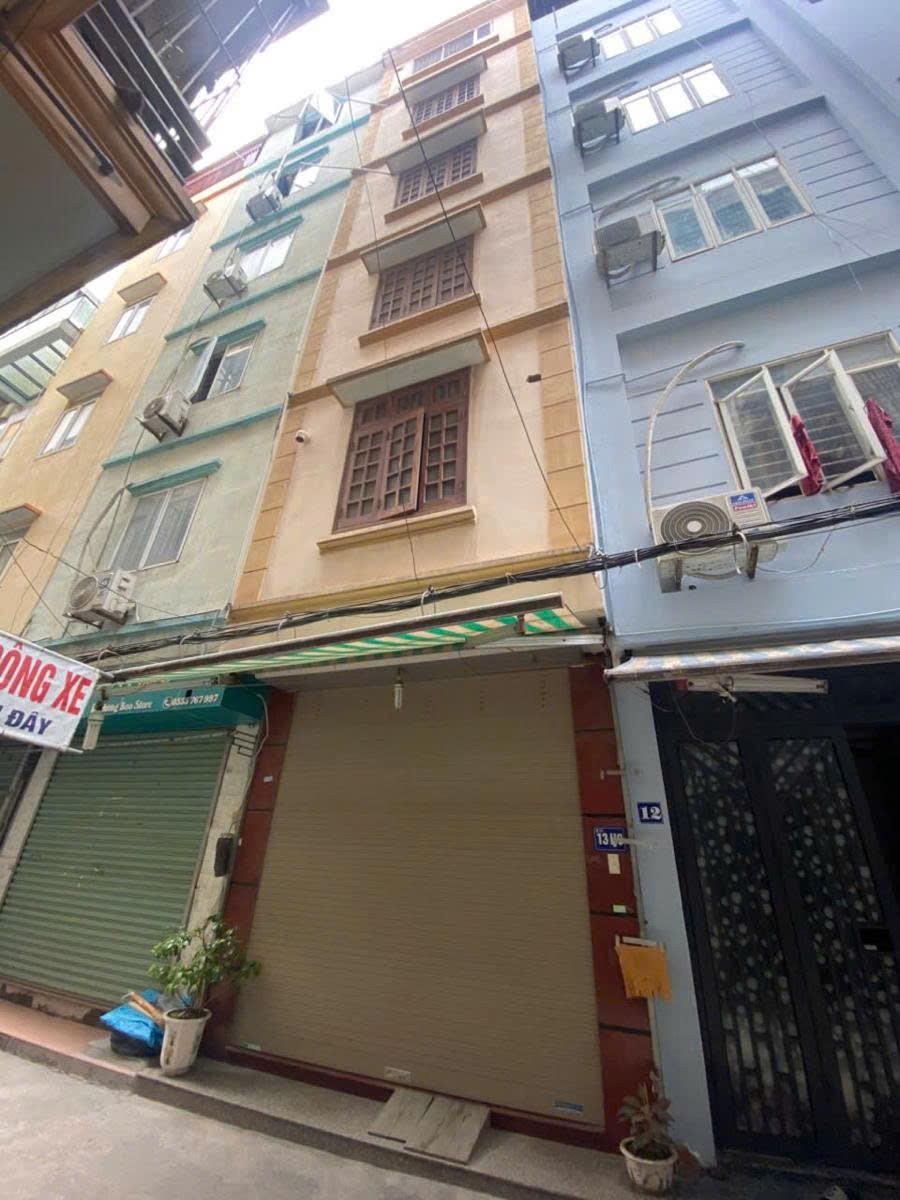 Phố Trạm Long Biên 8 tỷ 50m ngõ thông thoáng sát phố 2