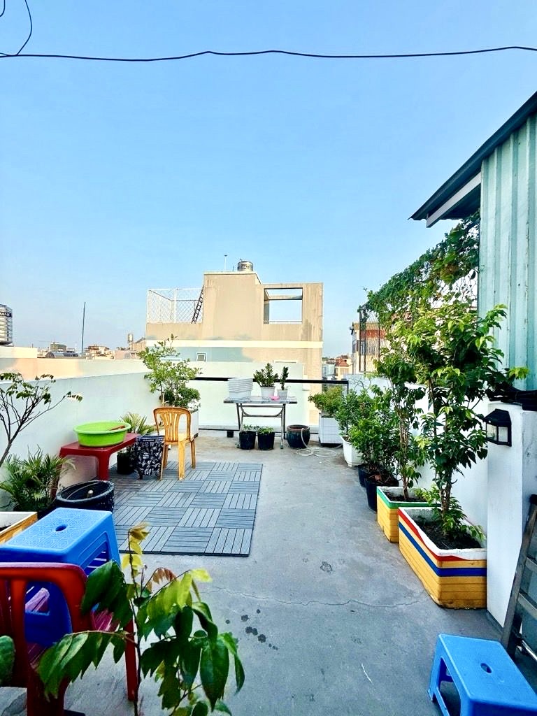 NHÀ ĐẸP VÀO Ở NGAY CHỈ 5.2T- Đ.TÔN ĐẢN NGANG 4.2M- LƯU THÔNG RA Đ.SỐ - KHÁNH HỘI- HOÀNG DIỆU- 3